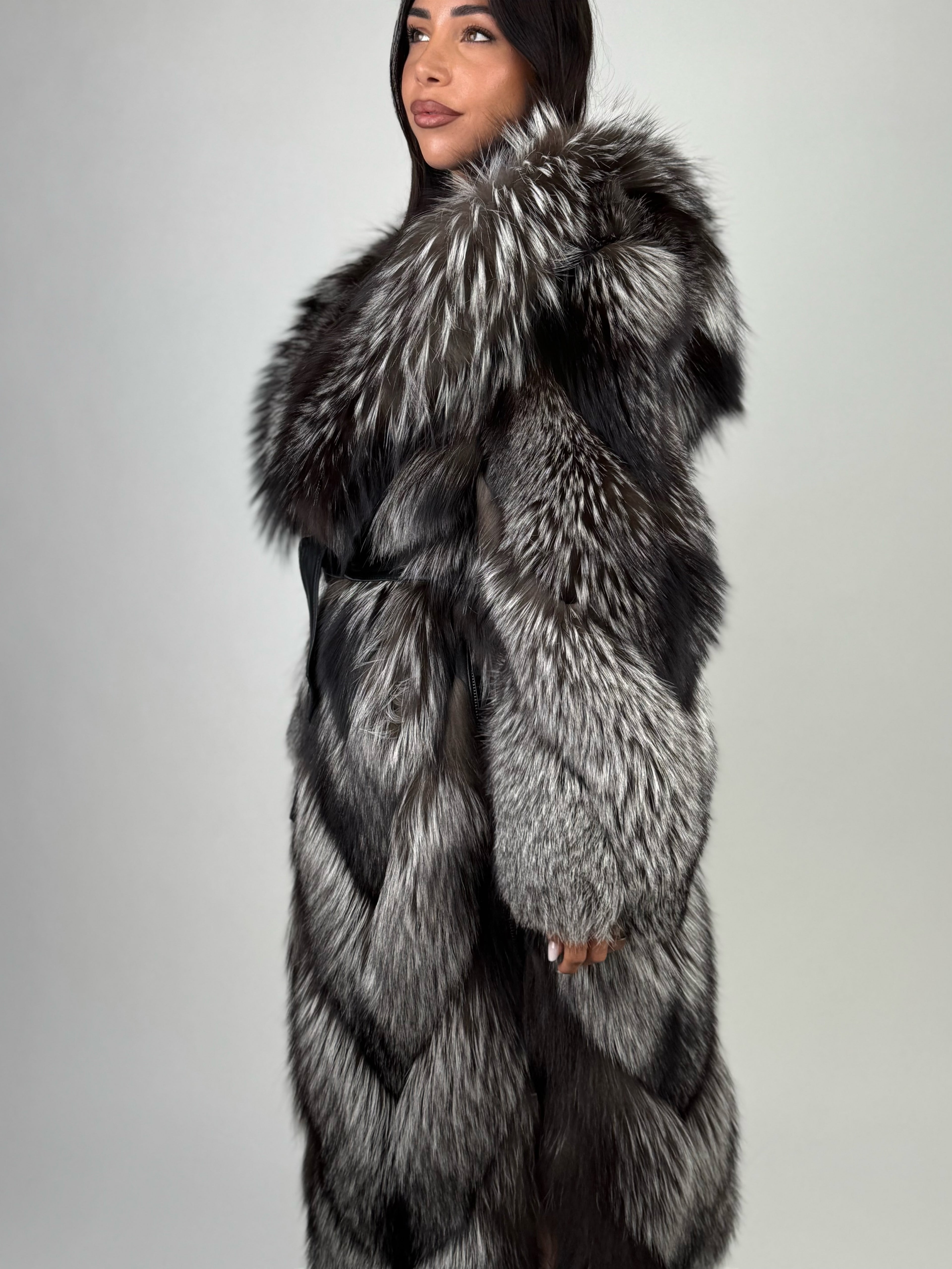 Cappotto in volpe argentata N786