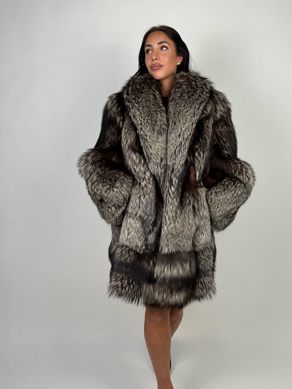 Cappotto in volpe argentata N787