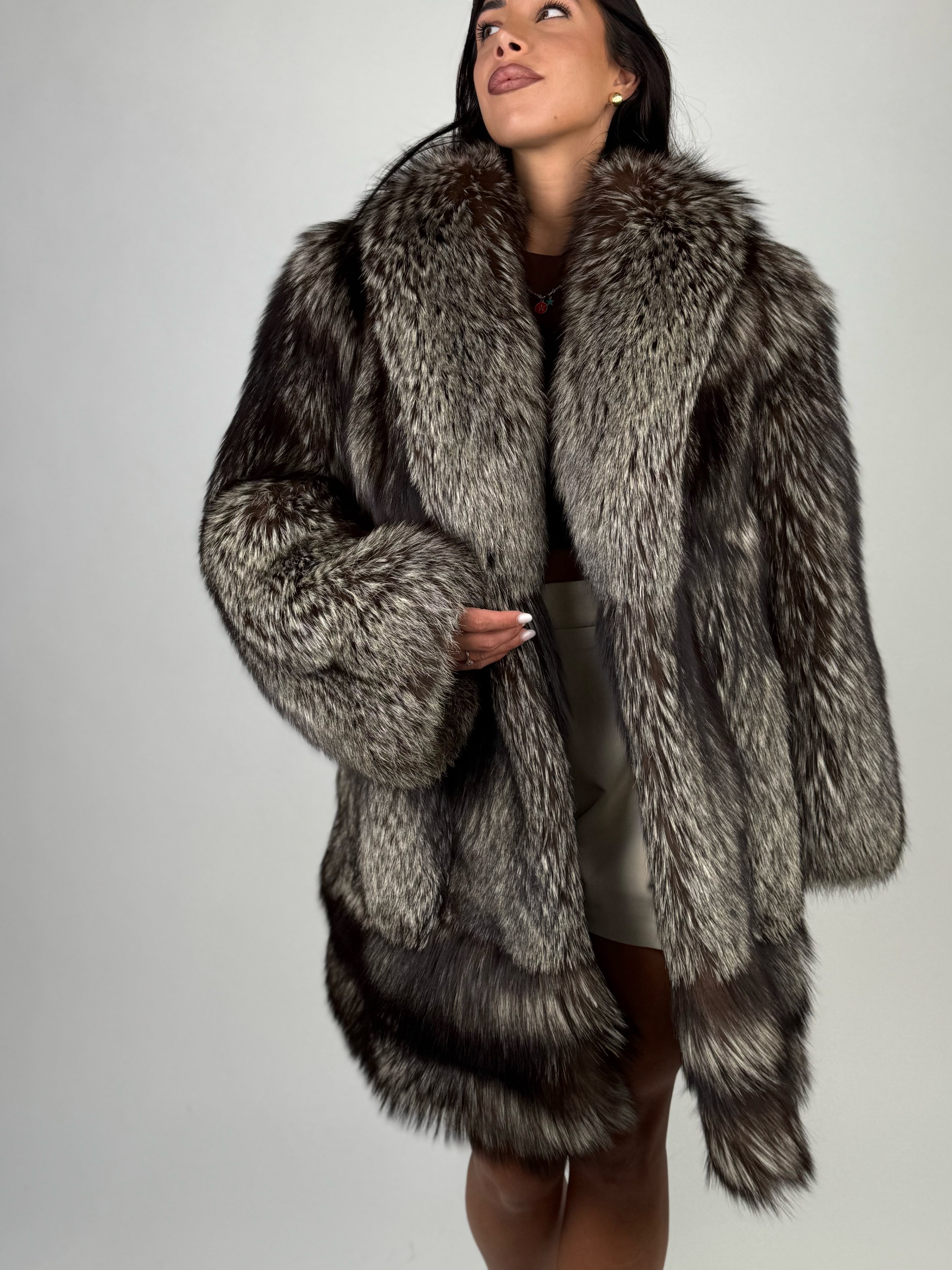 Cappotto in volpe argentata N787