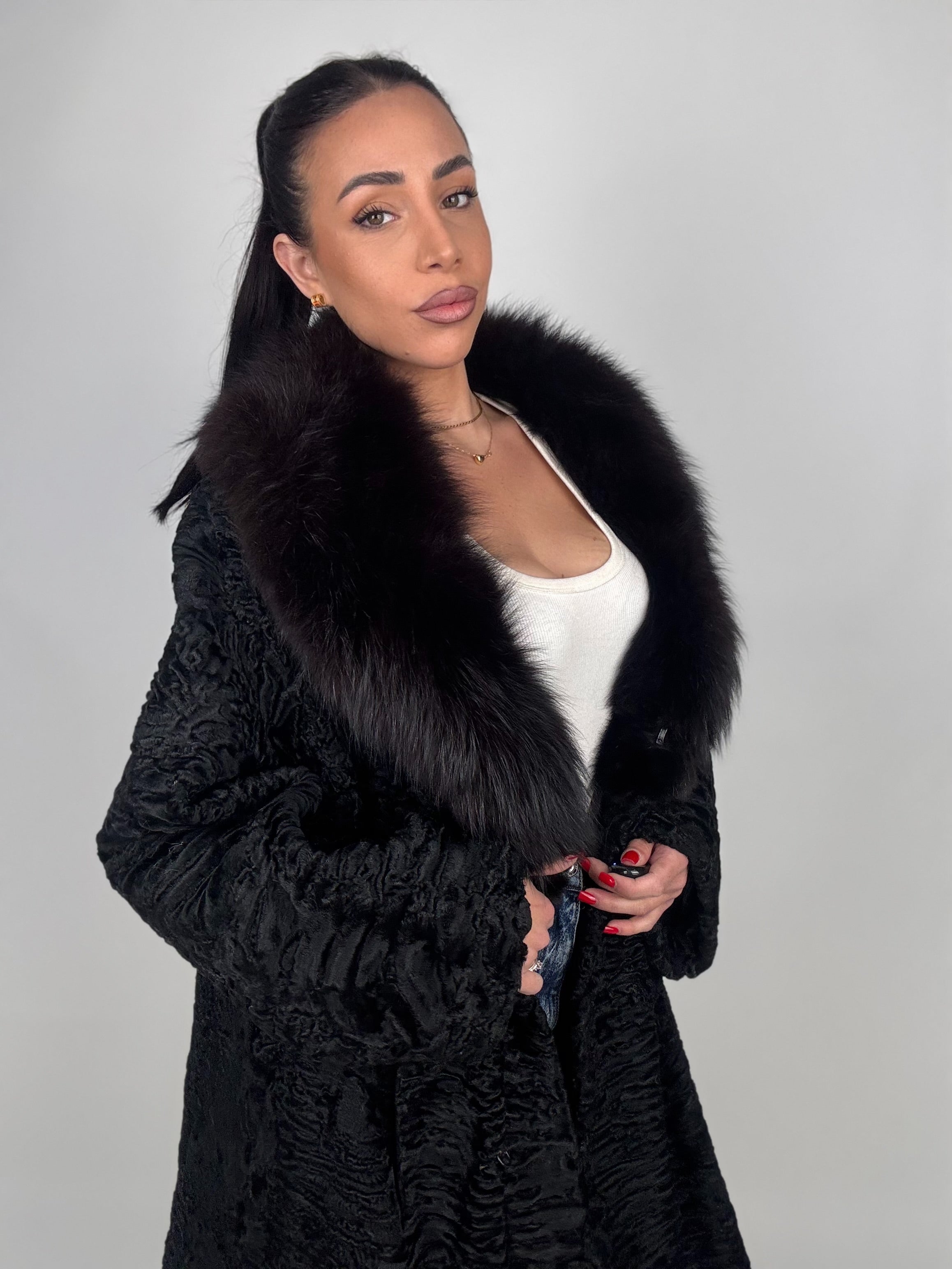 Cappotto in astrakan e volpe N68