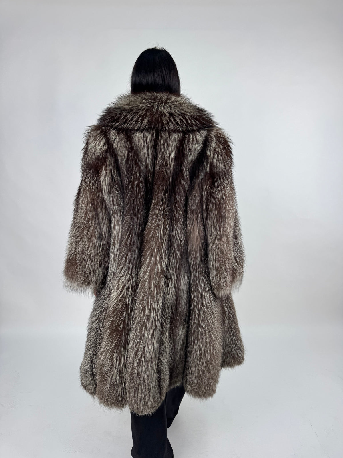 Cappotto in volpe argentata N839