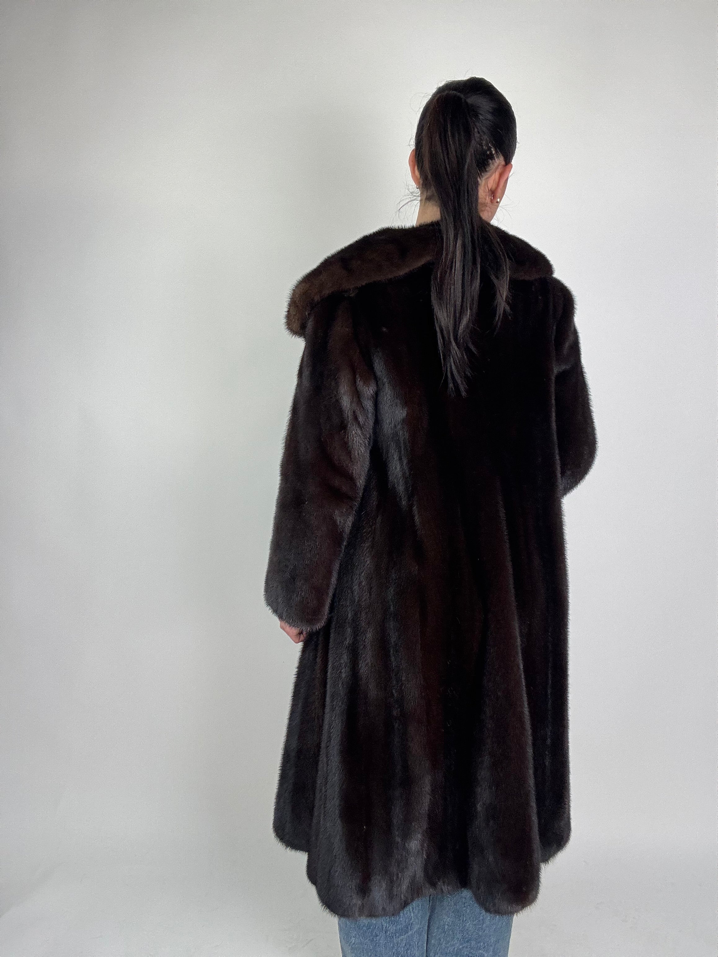 Cappotto in visone N456