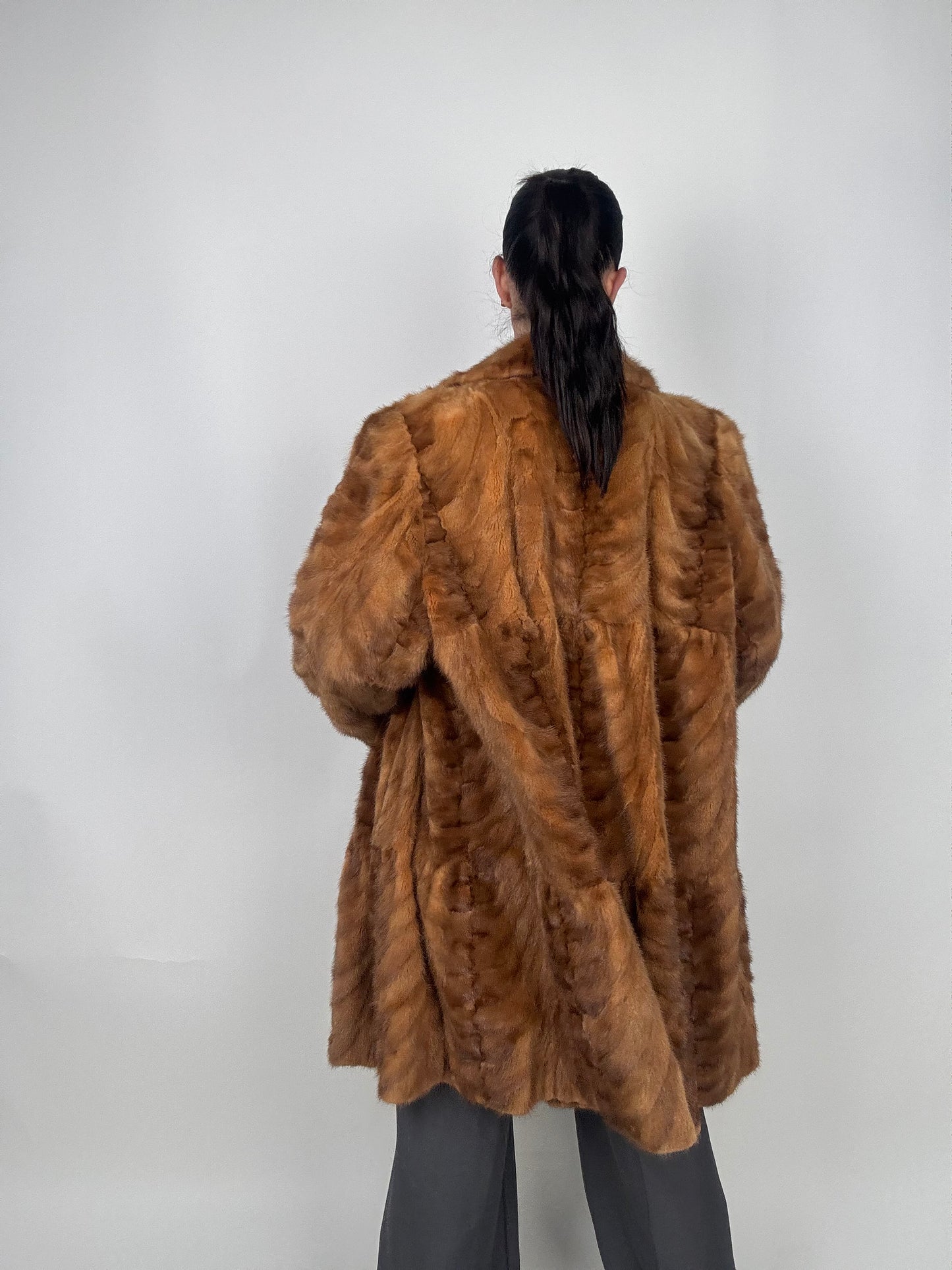 Cappotto in visone N623