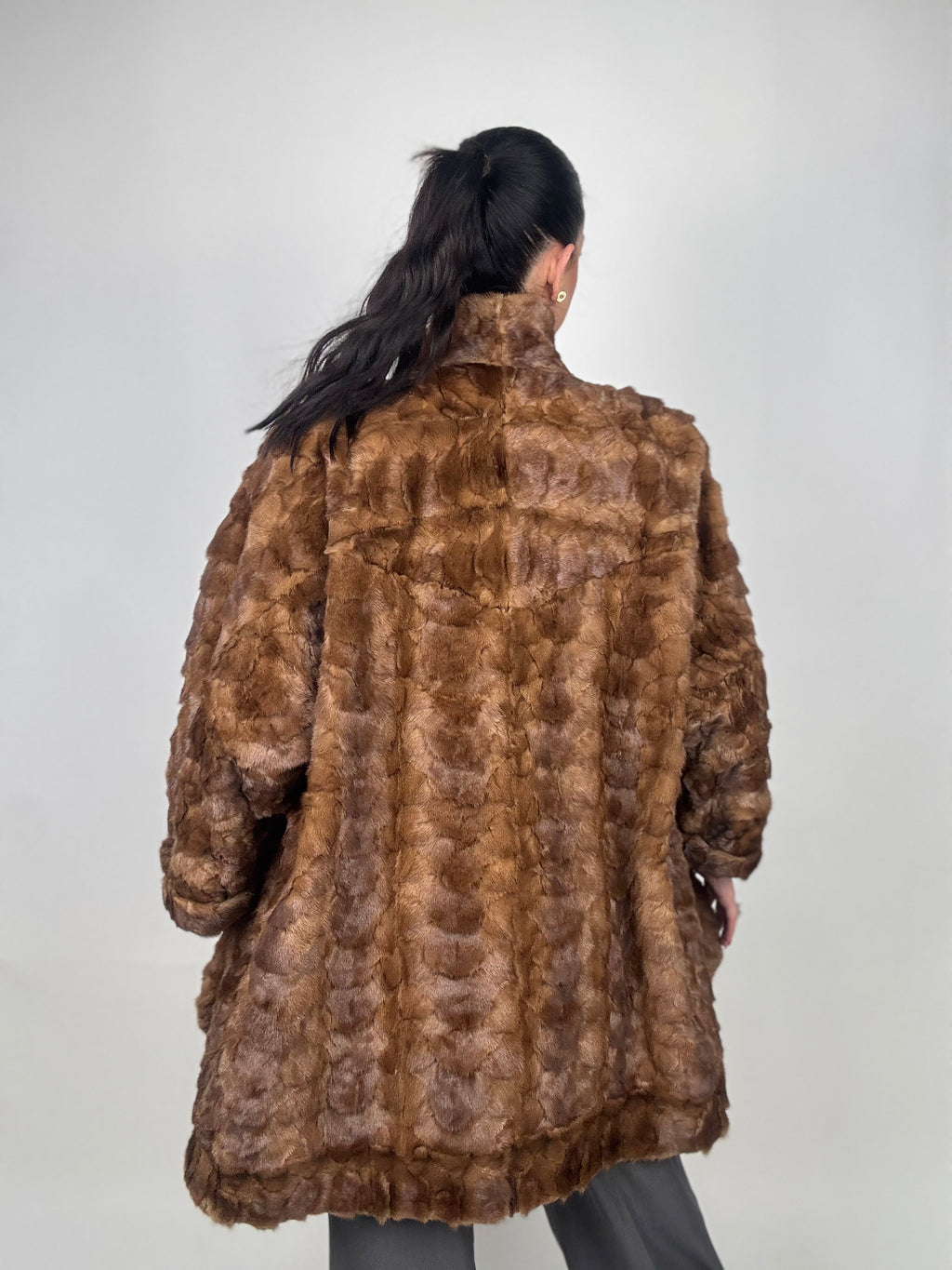 Cappotto in visone N625