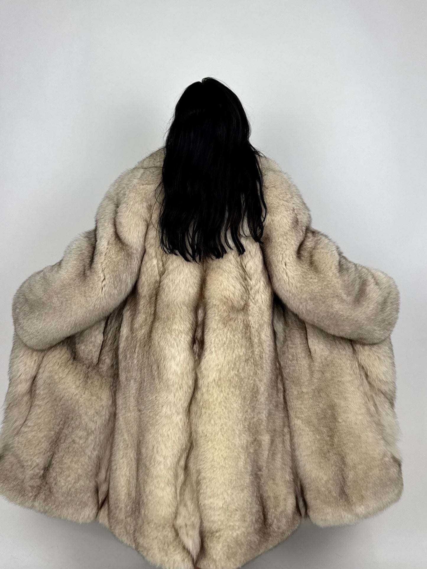 Cappotto in volpe della groenlandia N108