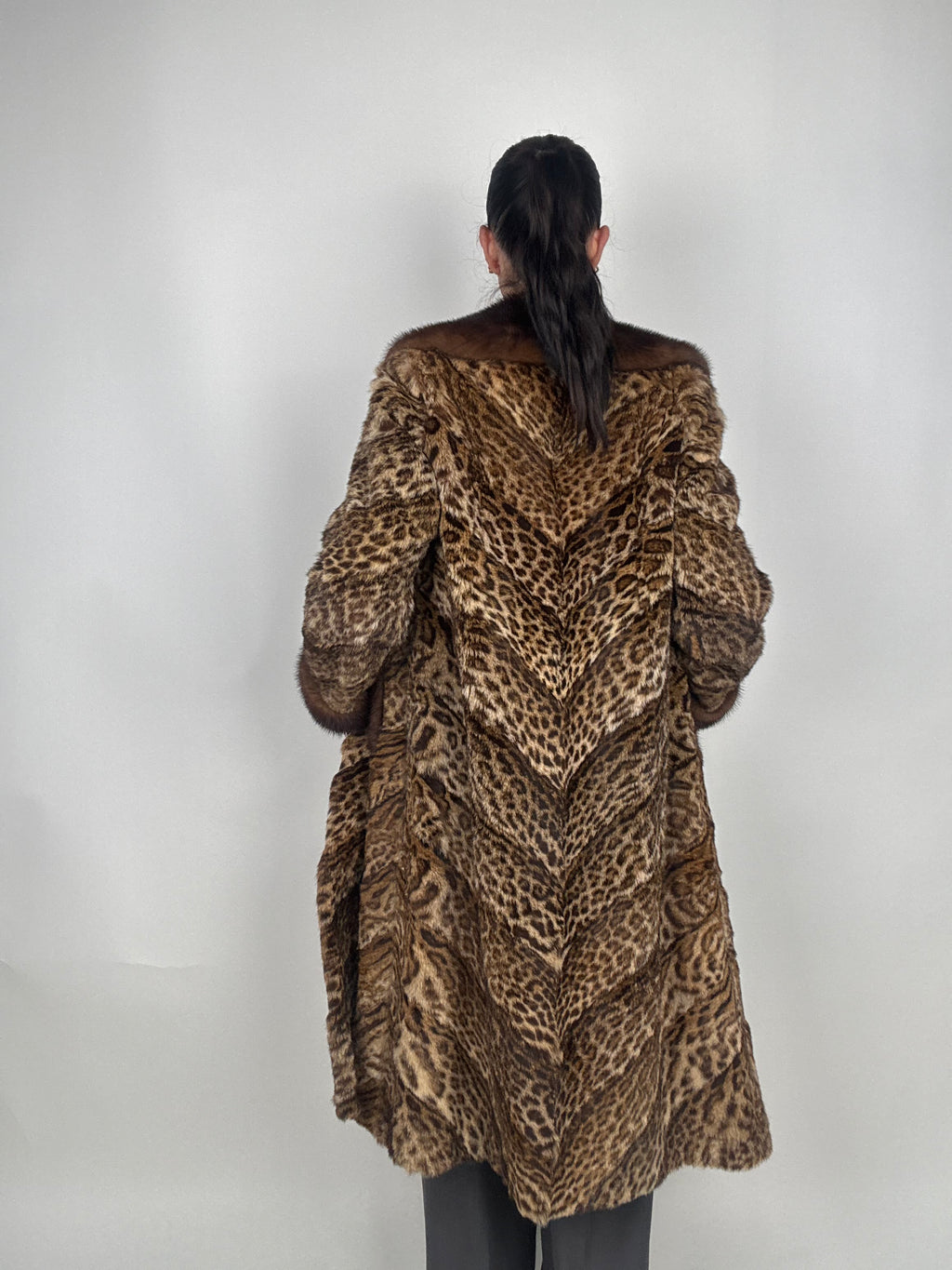 Cappotto in ocelot e visone N45