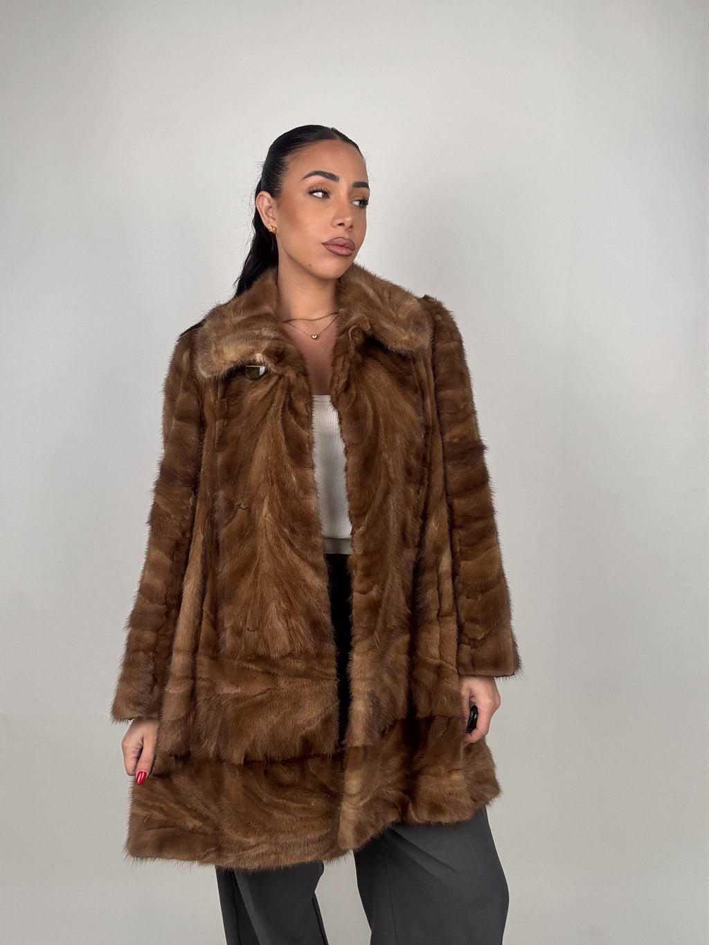 Cappotto in visone N626