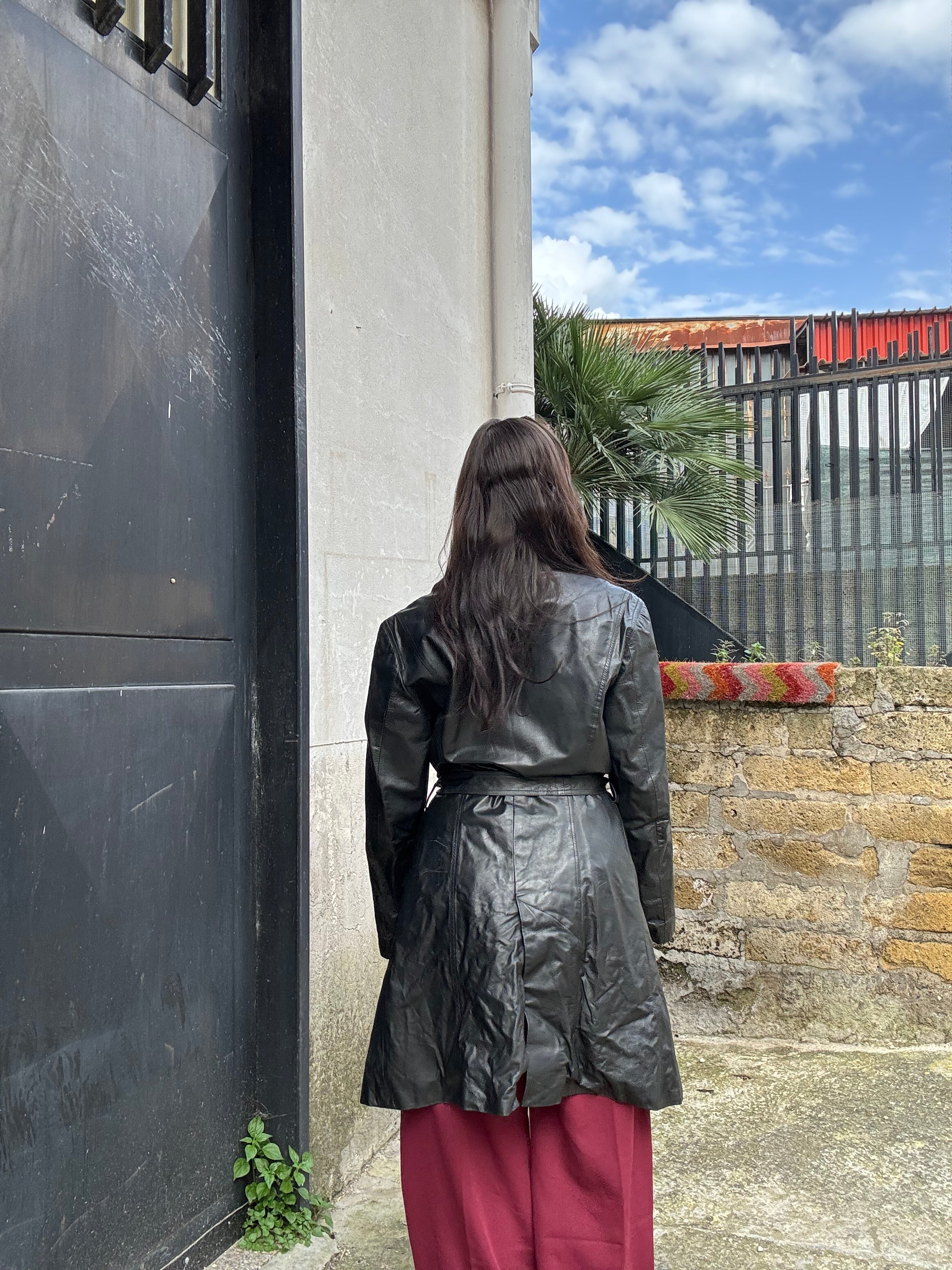 Trench in pelle