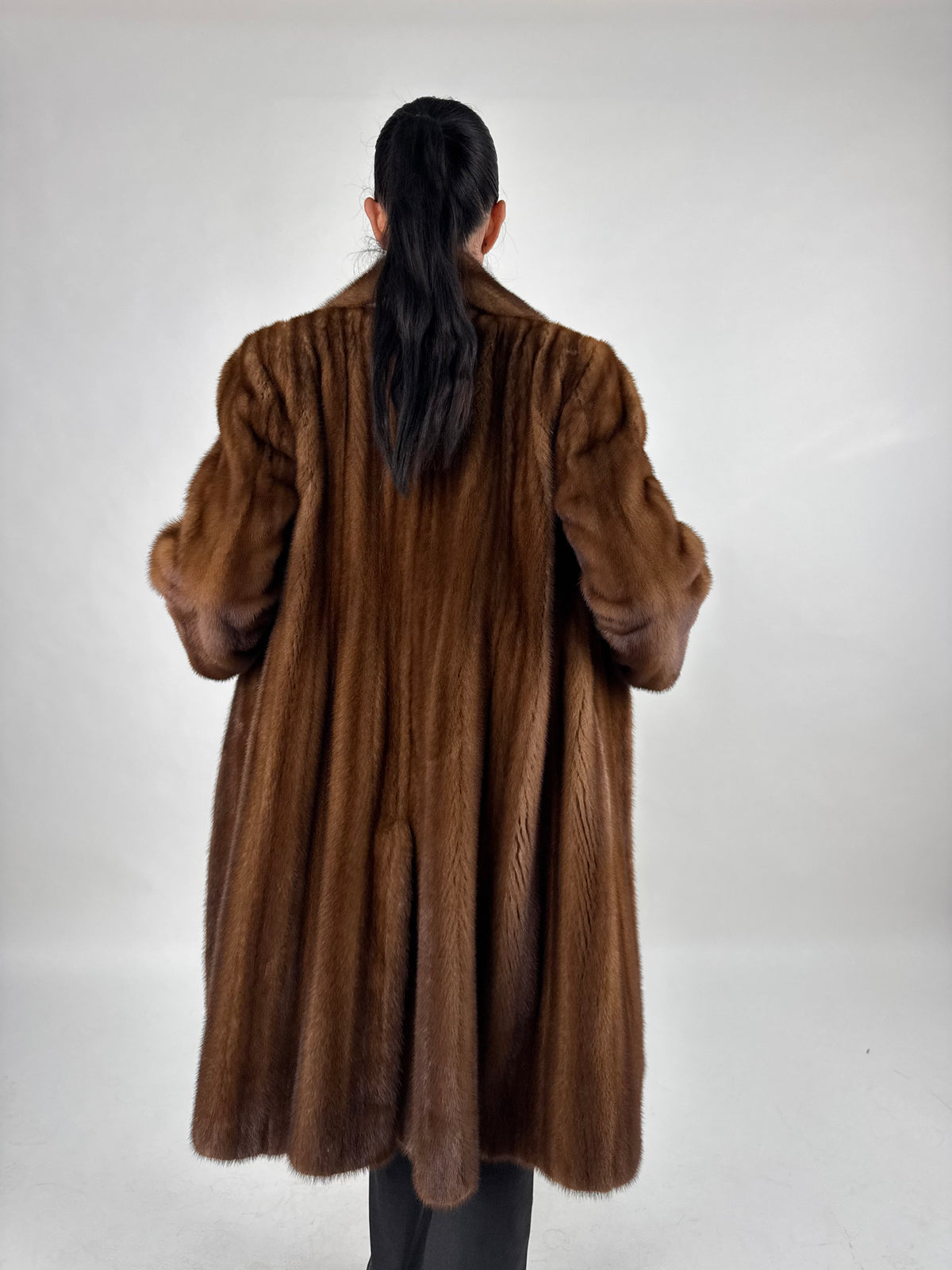 Cappotto in visone N764