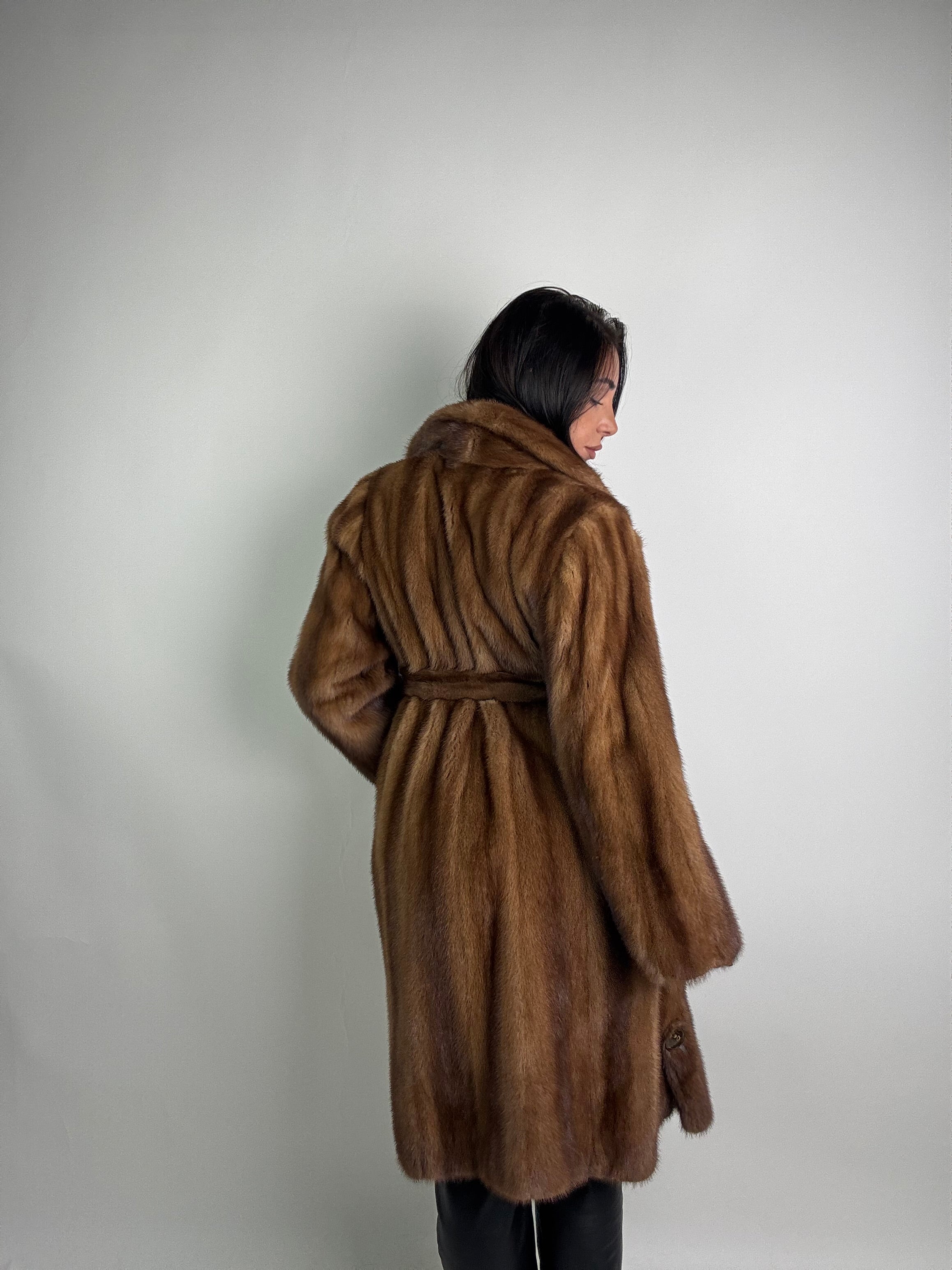 Cappotto in visone N308