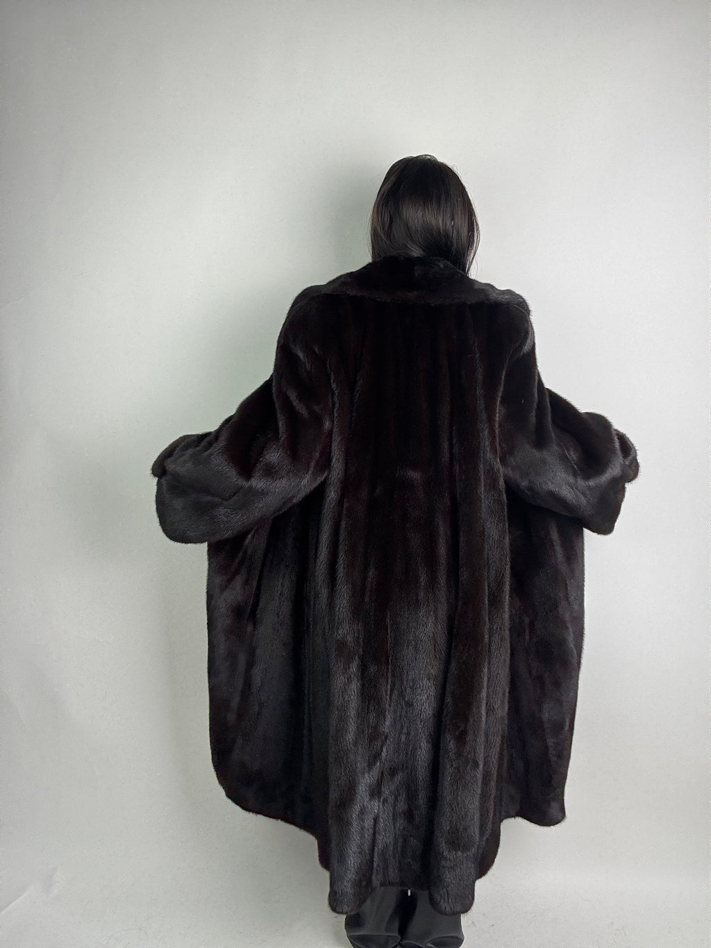 Cappotto in visone N333