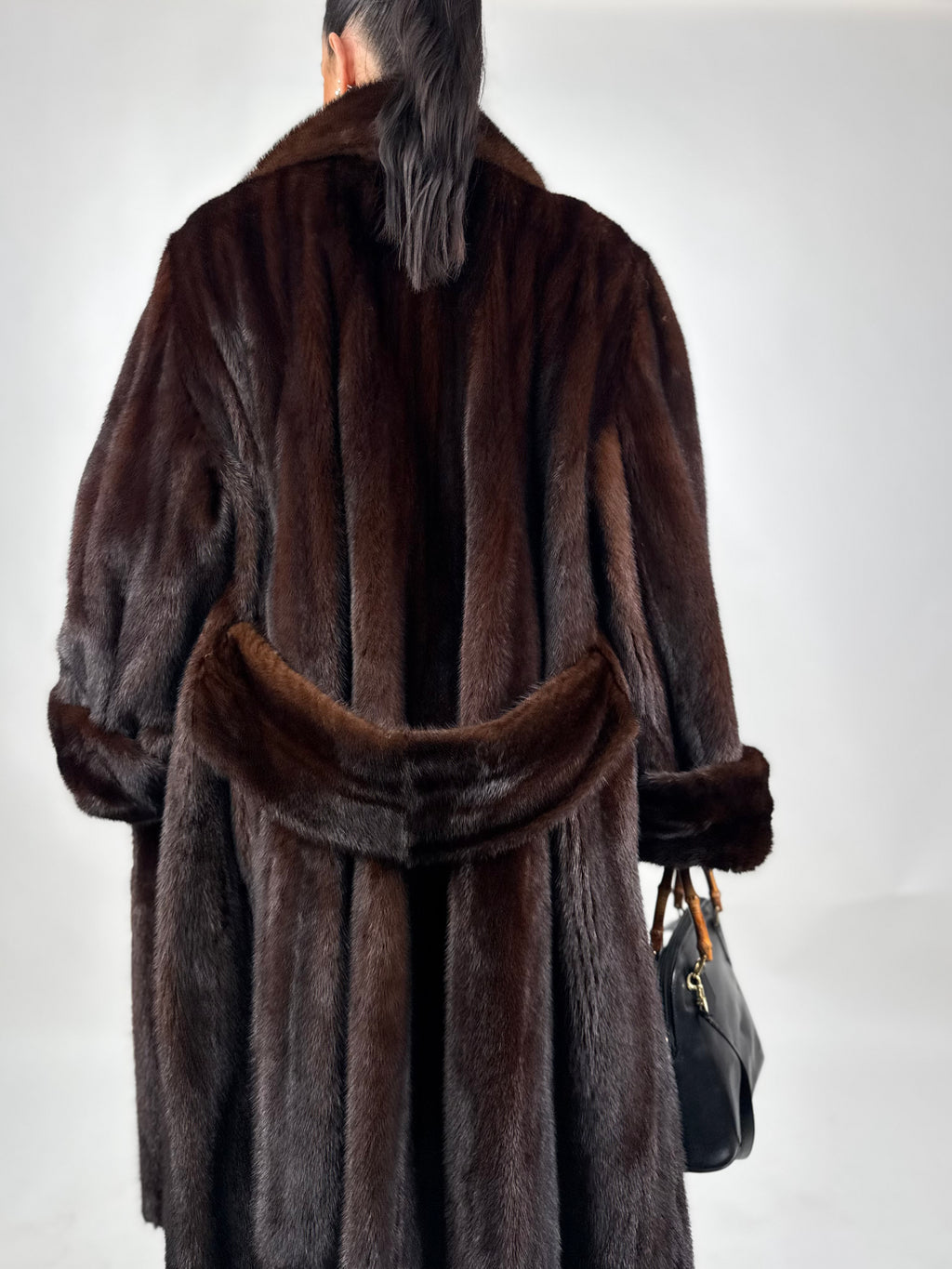 Cappotto in visone N627