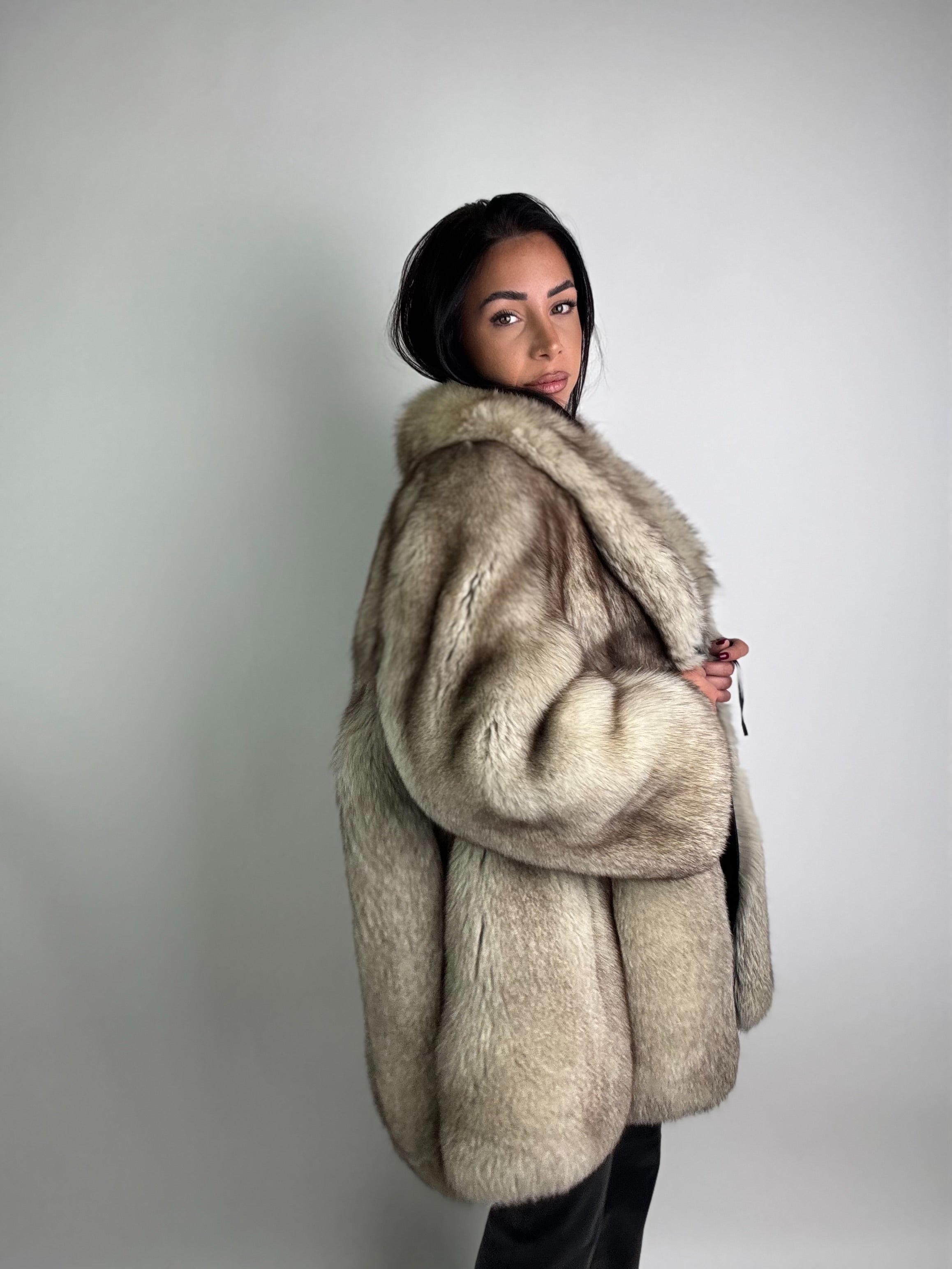 Cappotto in volpe della groenlandia N36