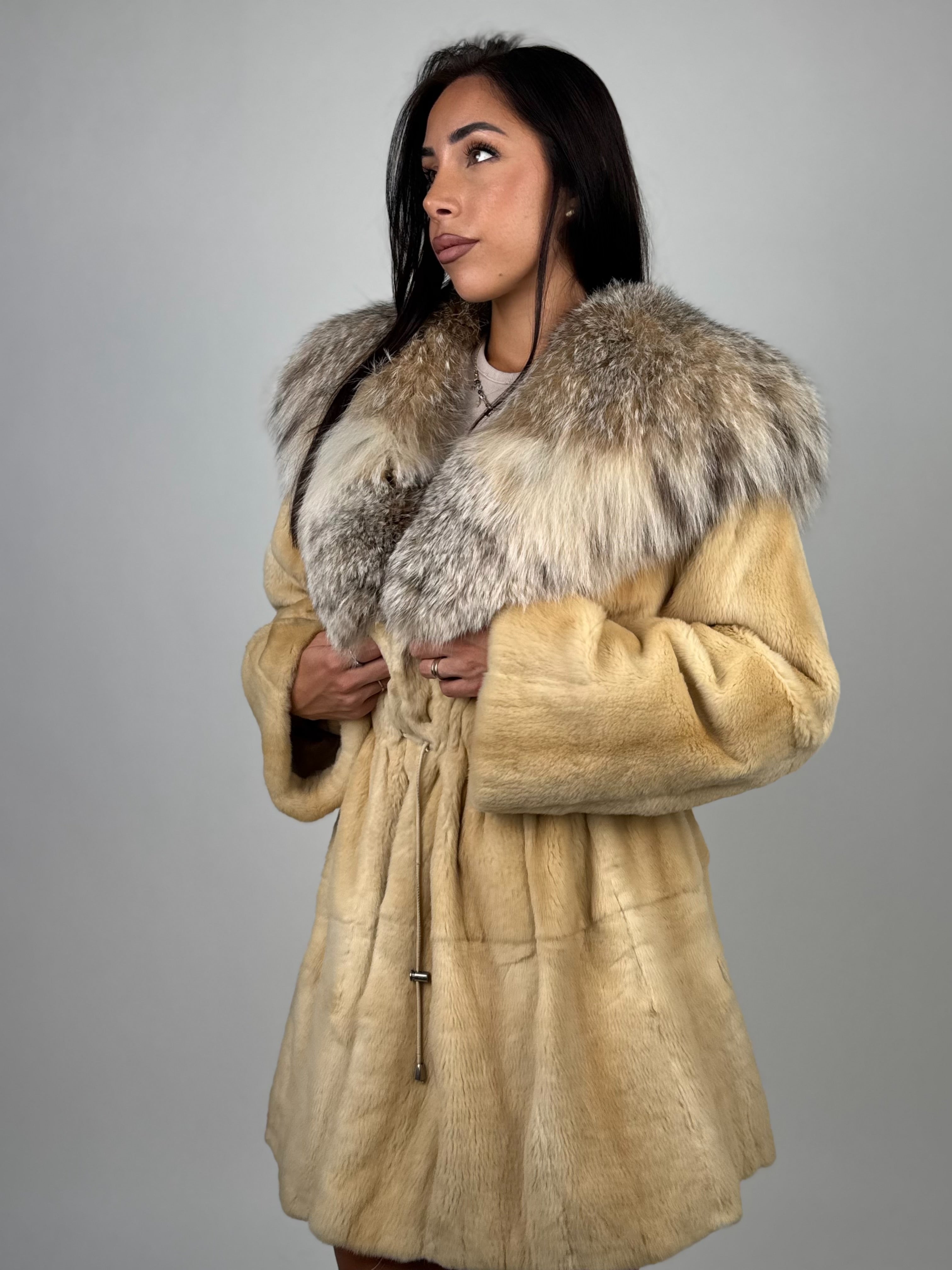 Cappotto in visone e lince N665