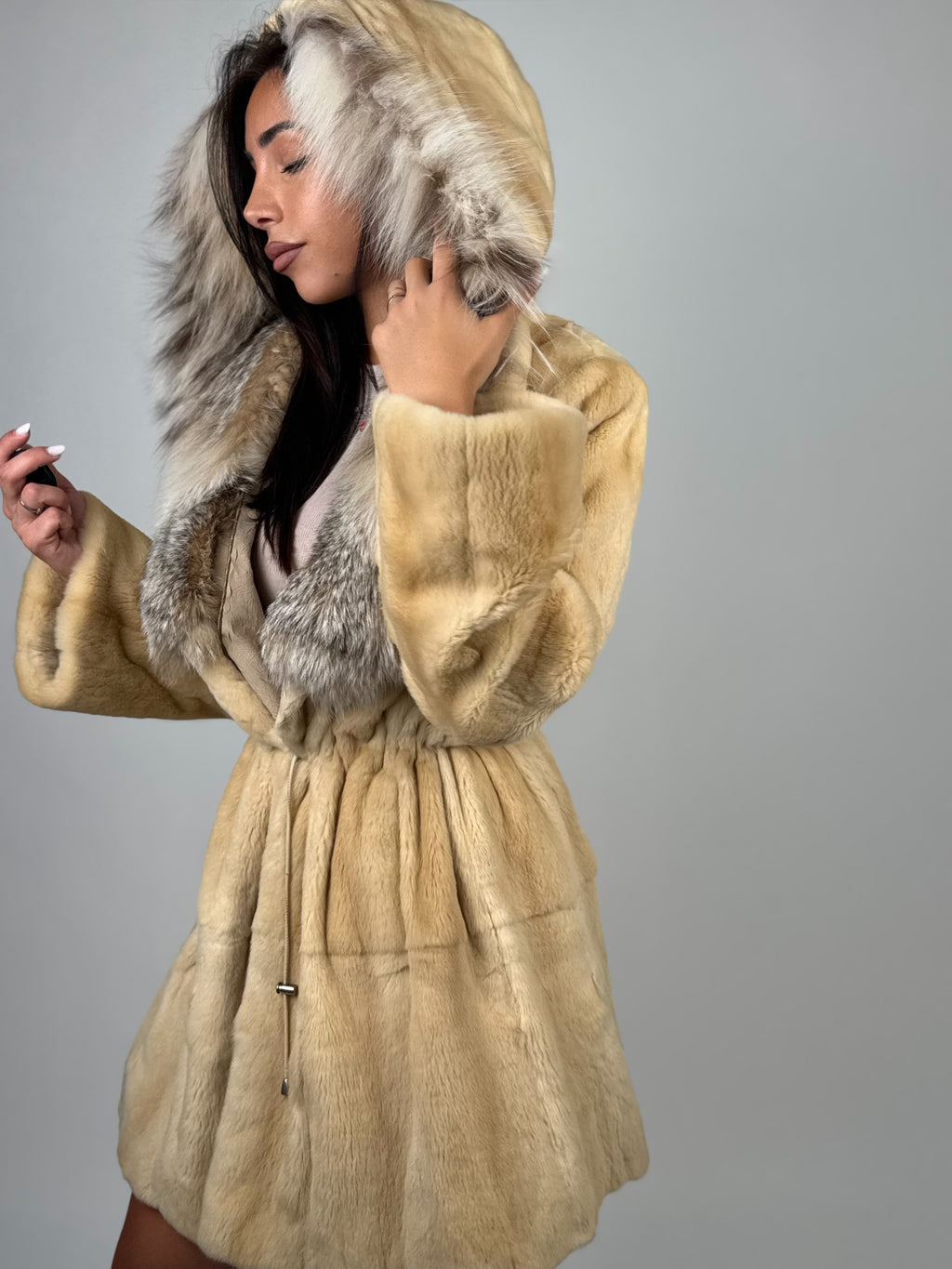 Cappotto in visone e lince N665