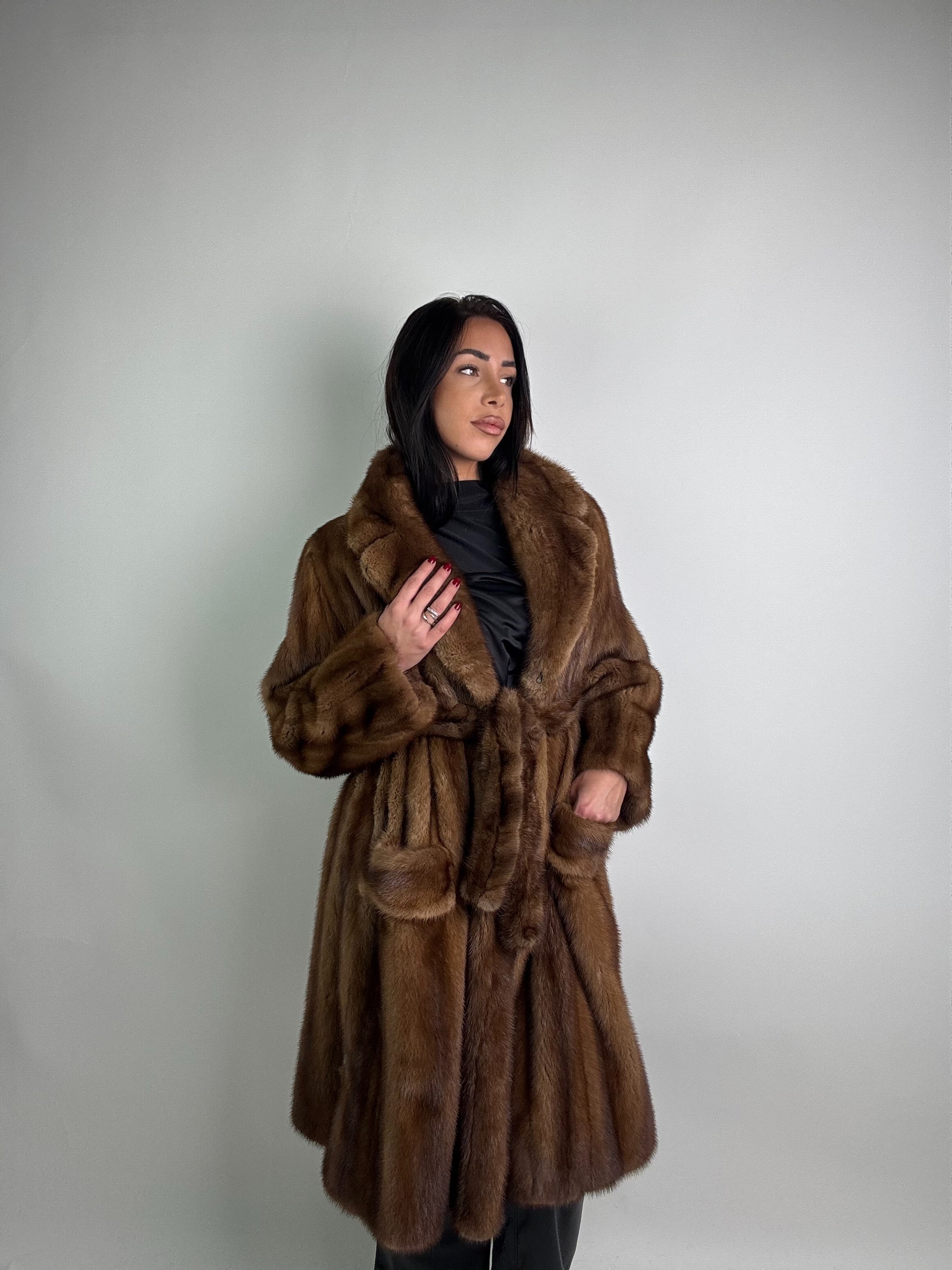 Cappotto in visone N308