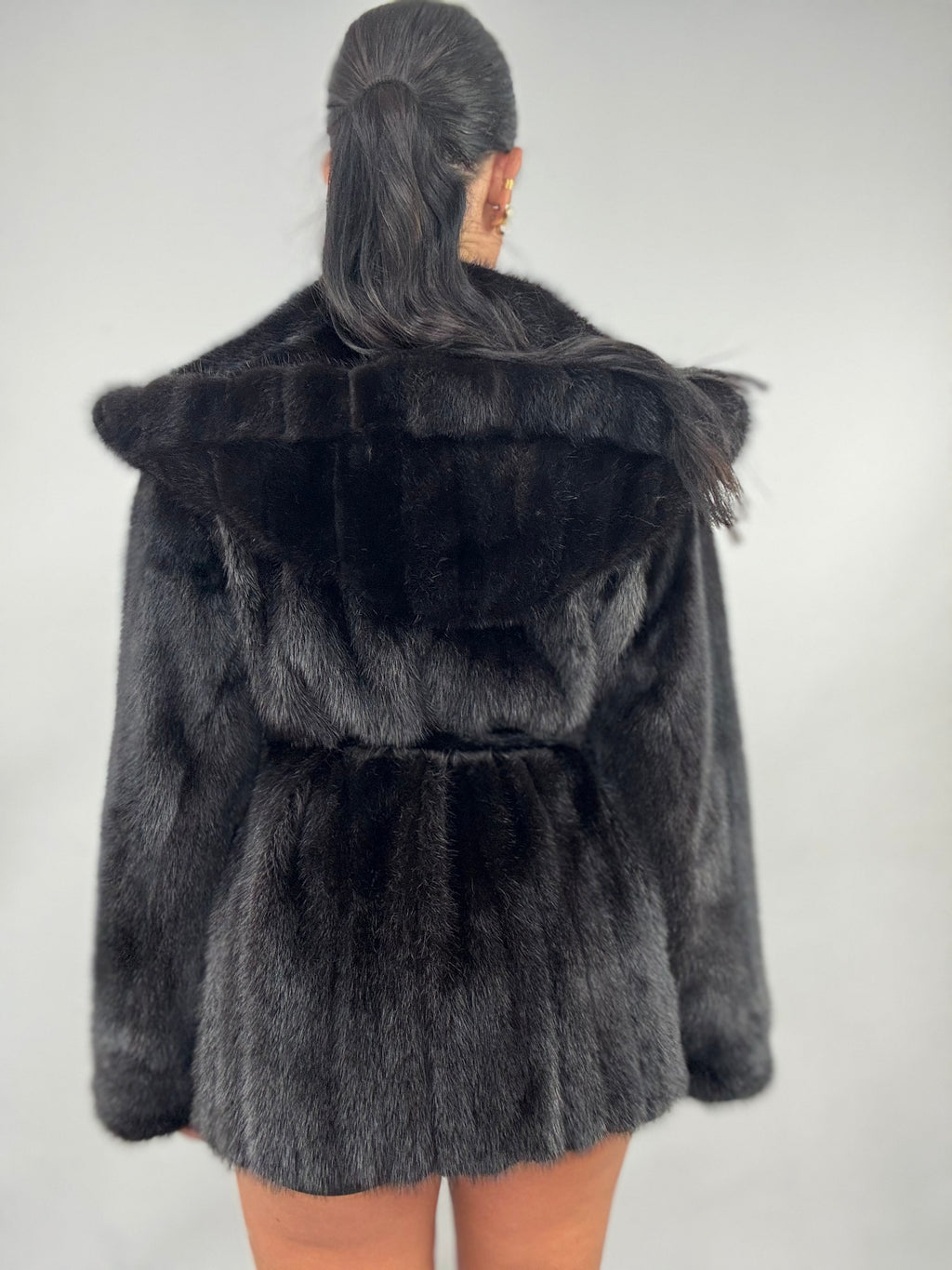 Giacca di visone cintura e cappuccio