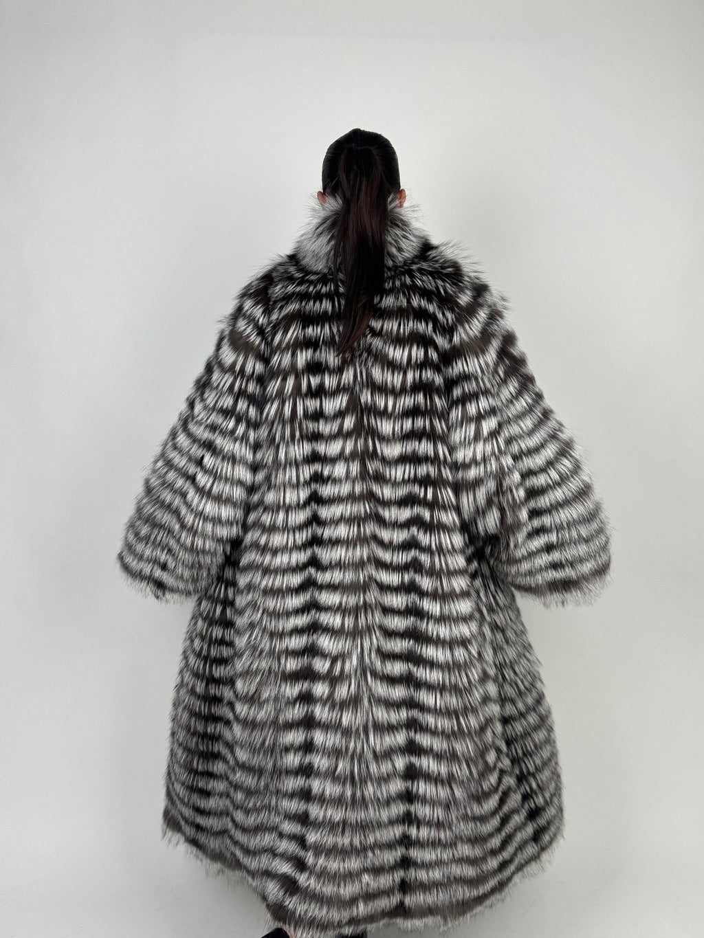 Cappotto in volpe argentata N05