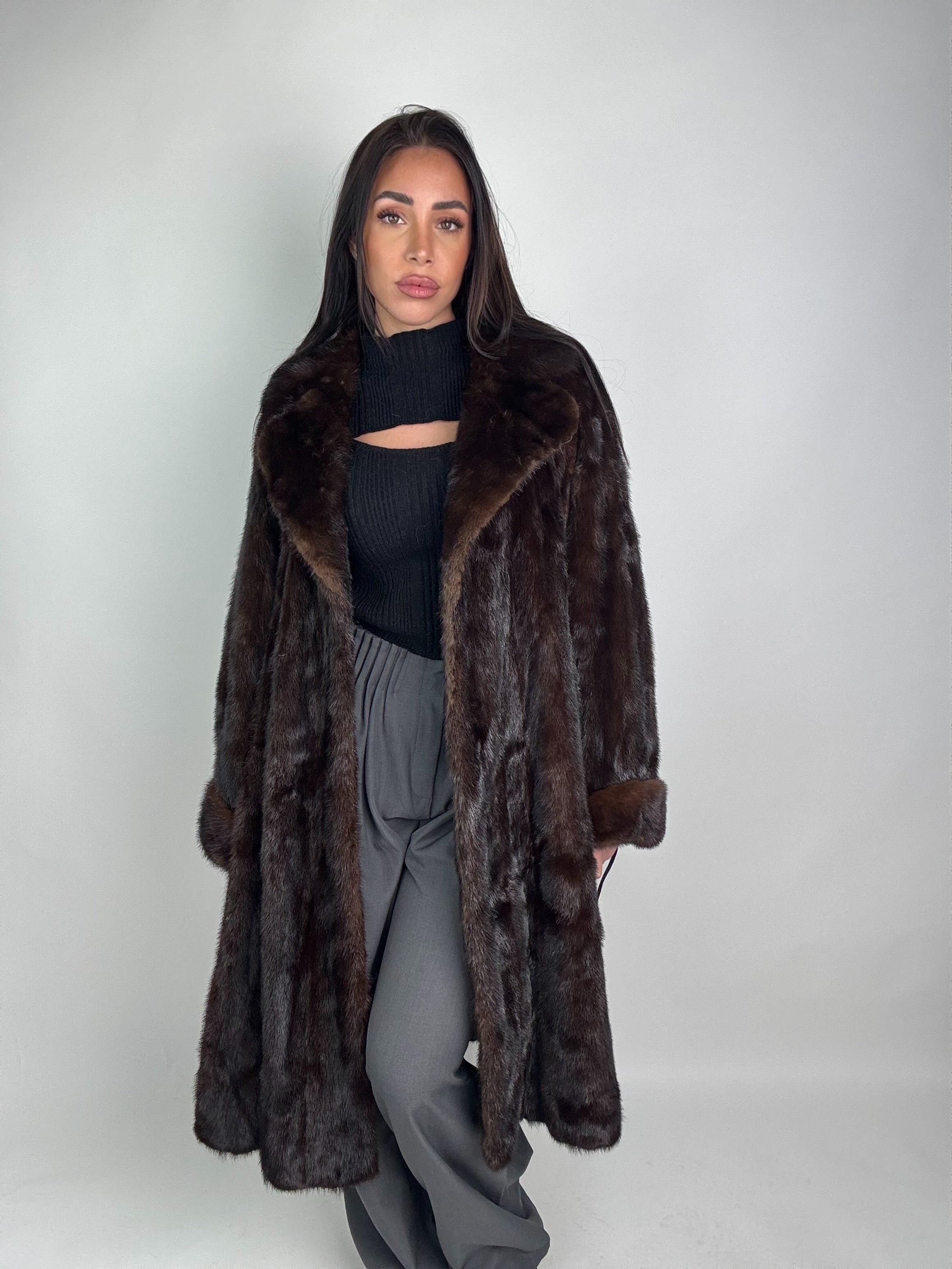 Cappotto in visone N459
