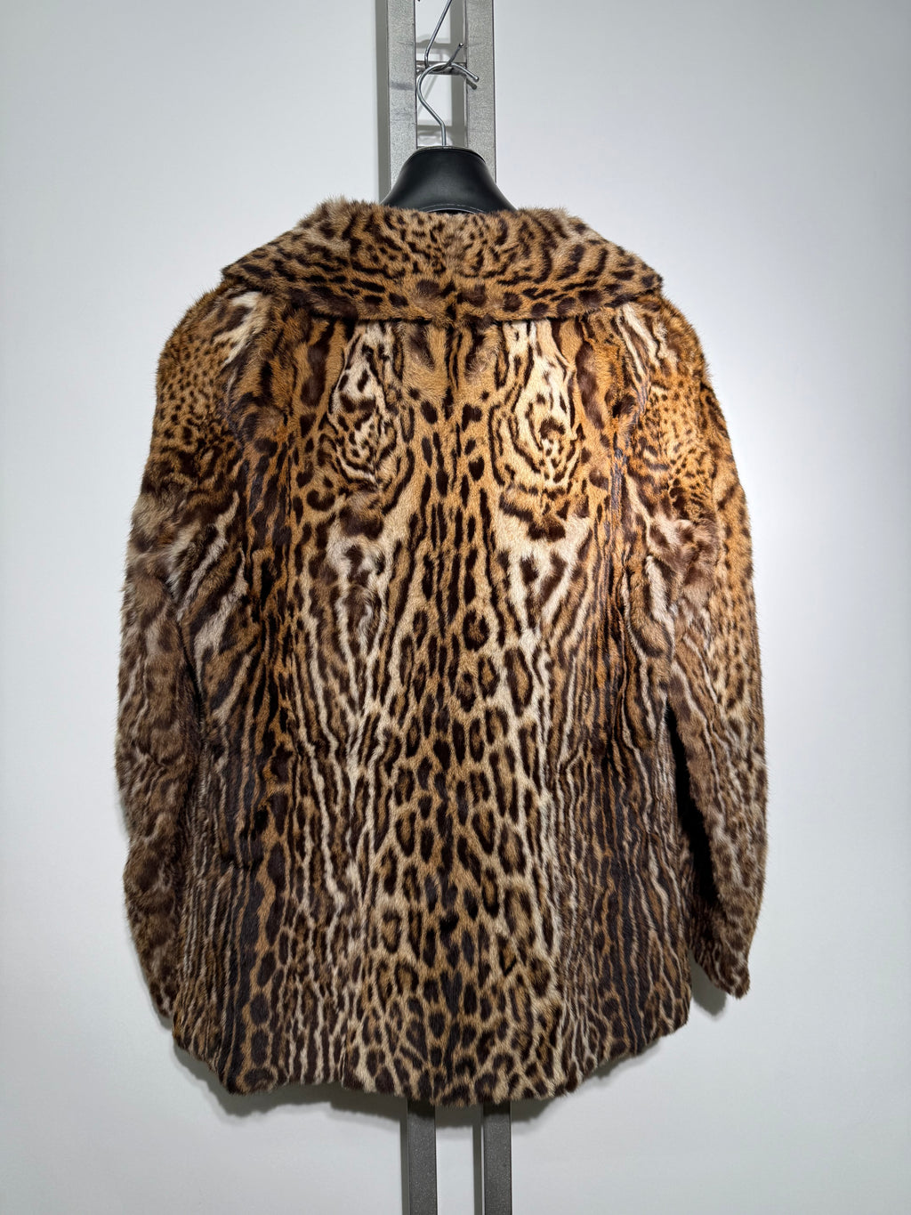 Leopard bolero