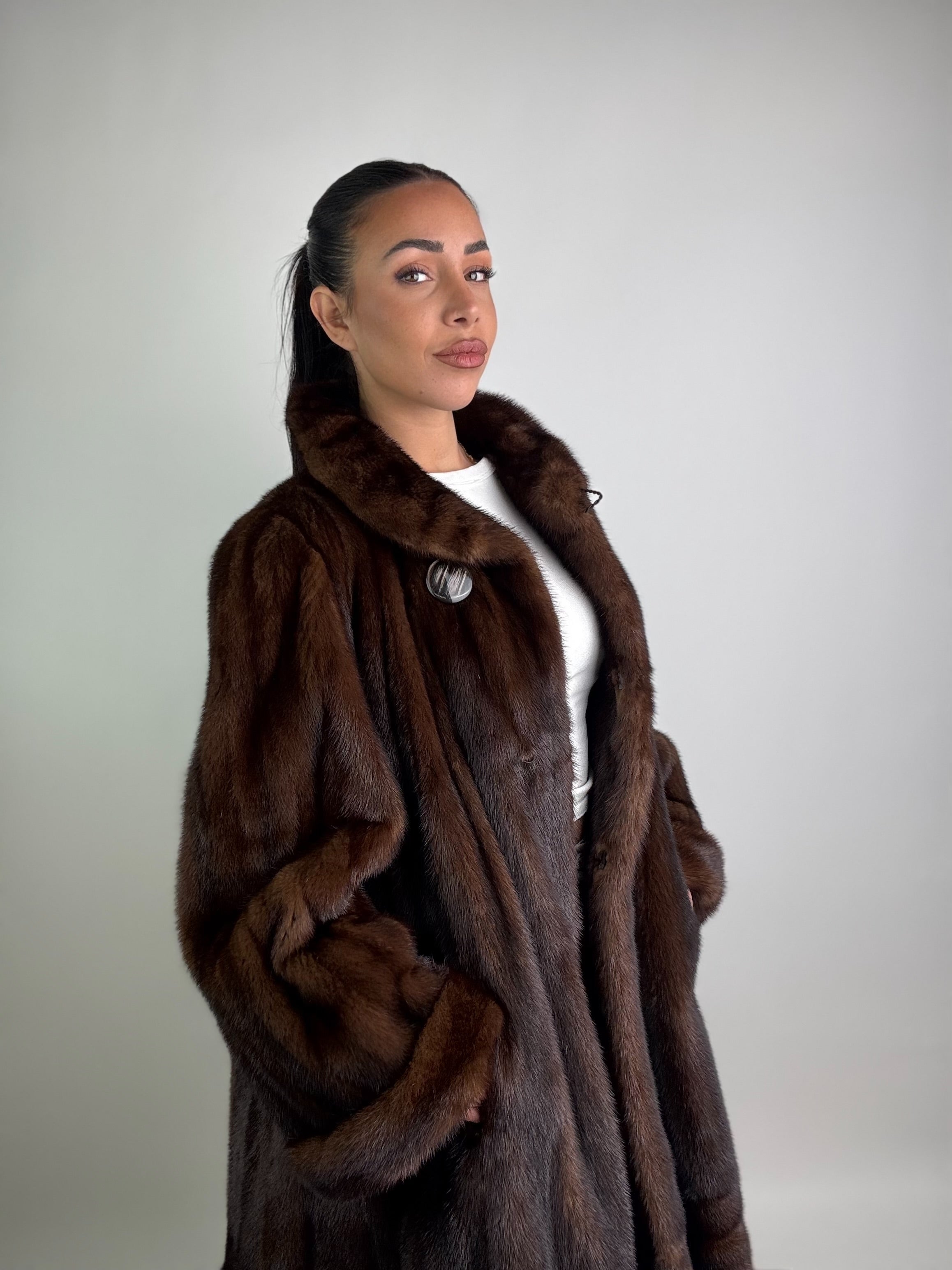 Cappotto in visone N388