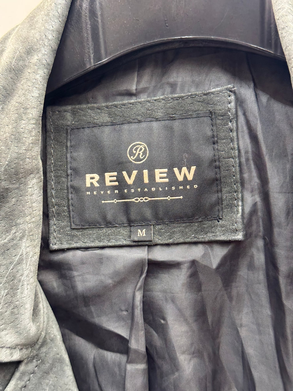 Chiodo in pelle Review