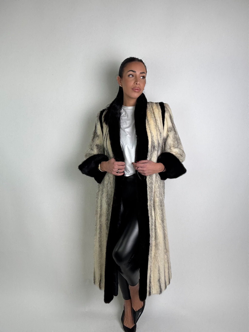 Cappotto in visone N391