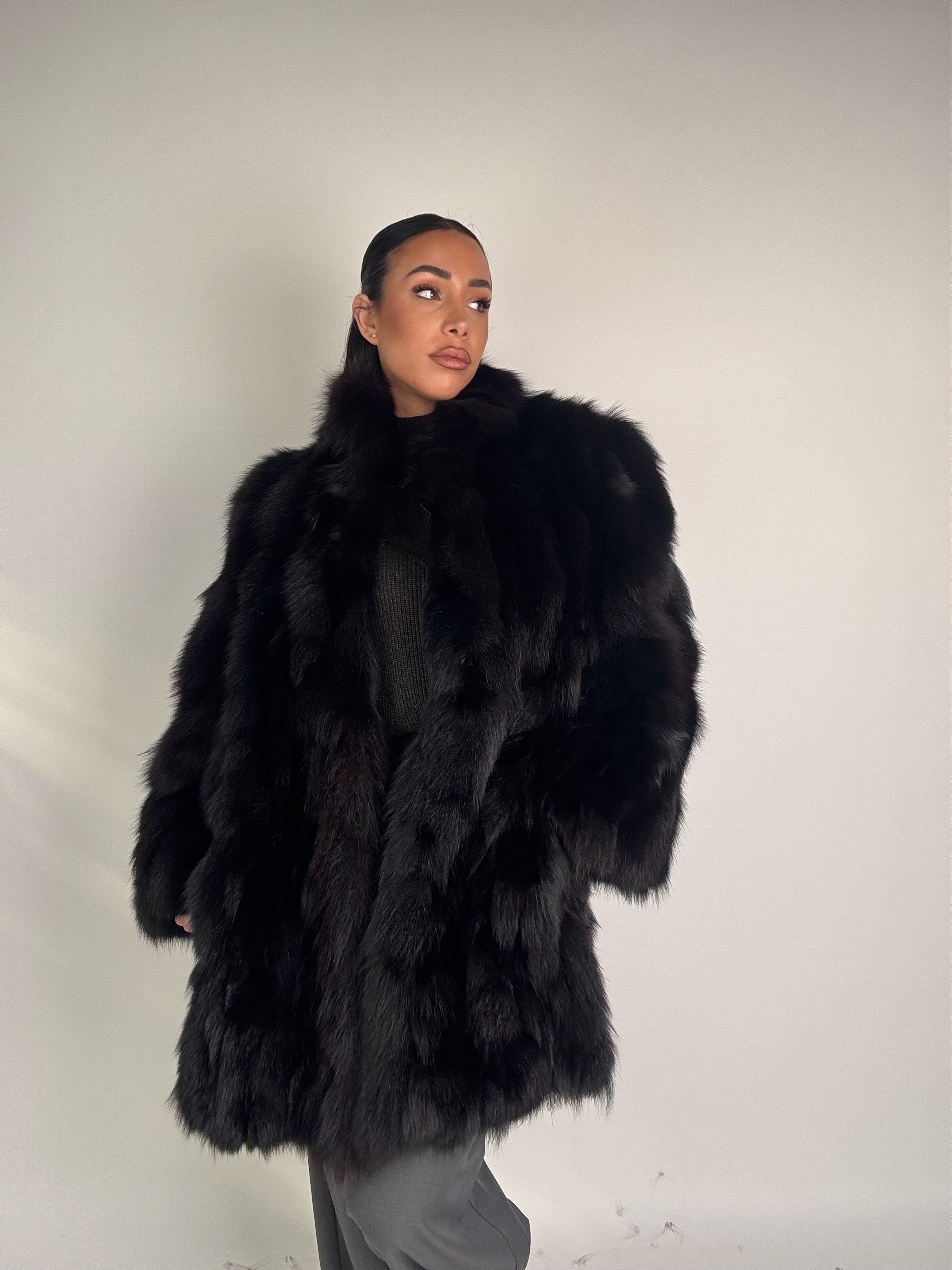 Giacca in volpe total black N358