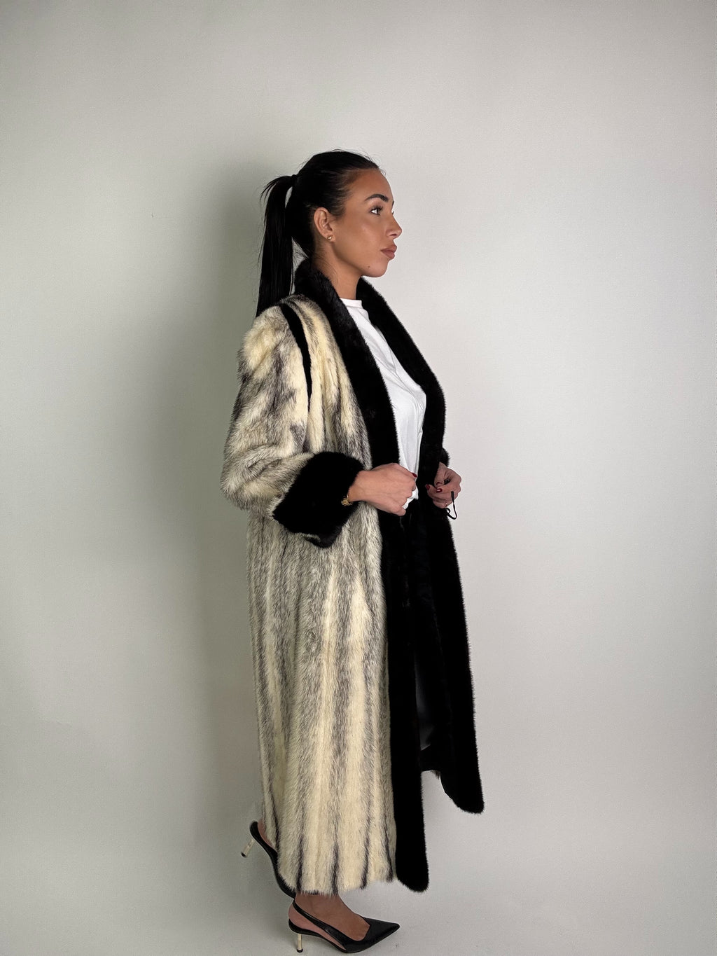 Cappotto in visone N391