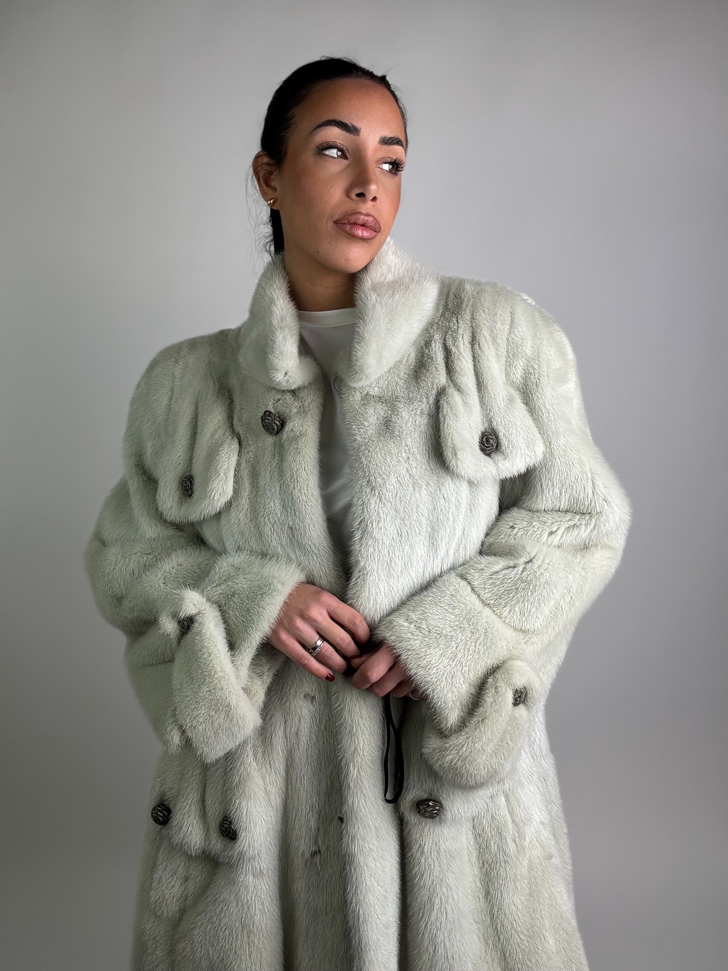 Cappotto in visone N392