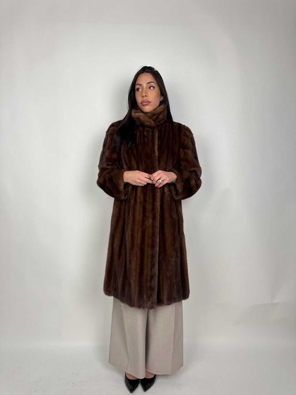 Cappotto in visone N475