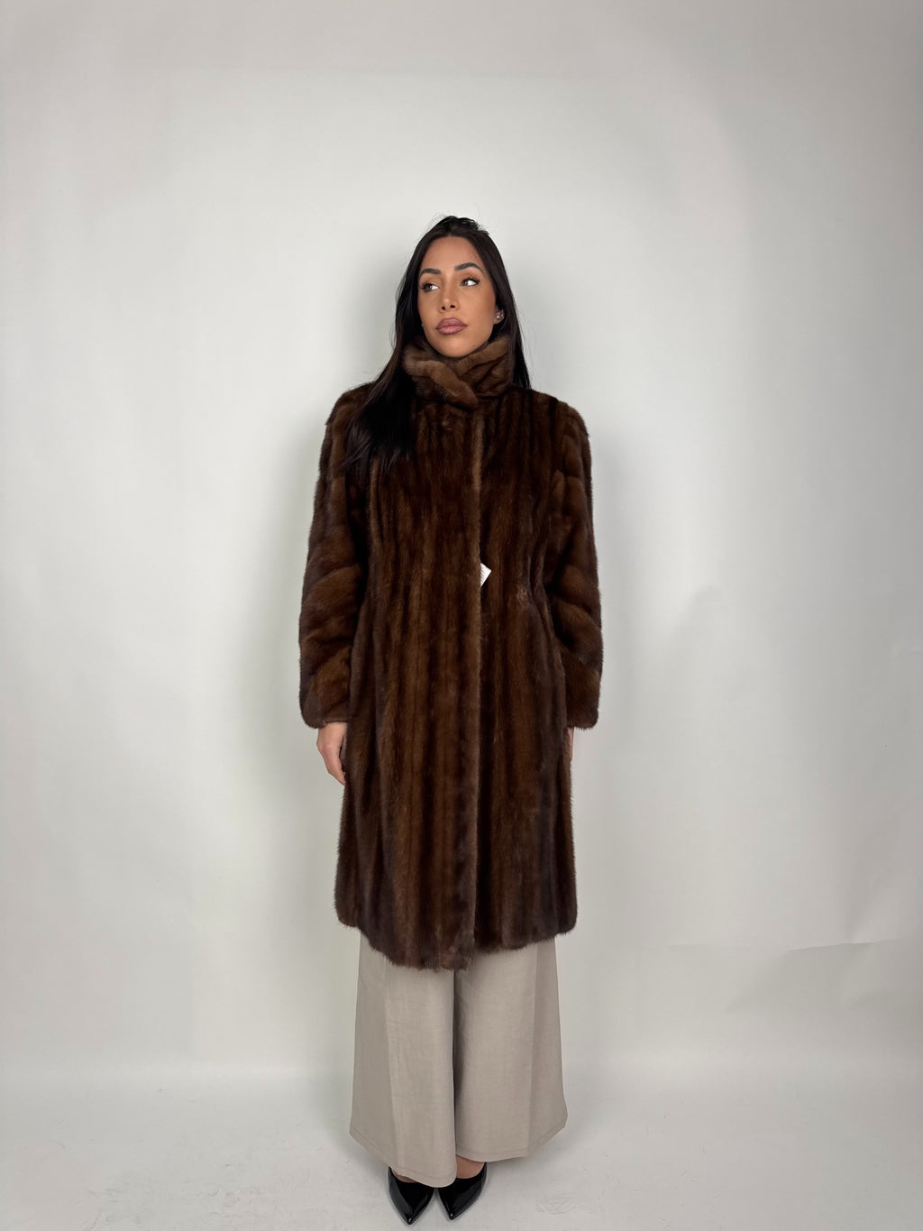 Cappotto in visone N475
