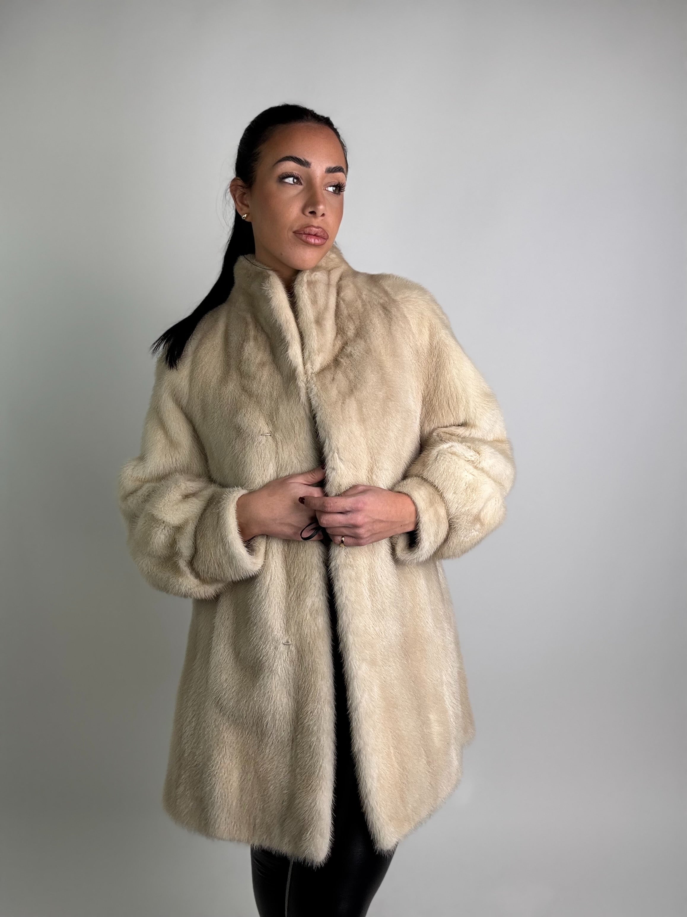 Giacca in visone N256