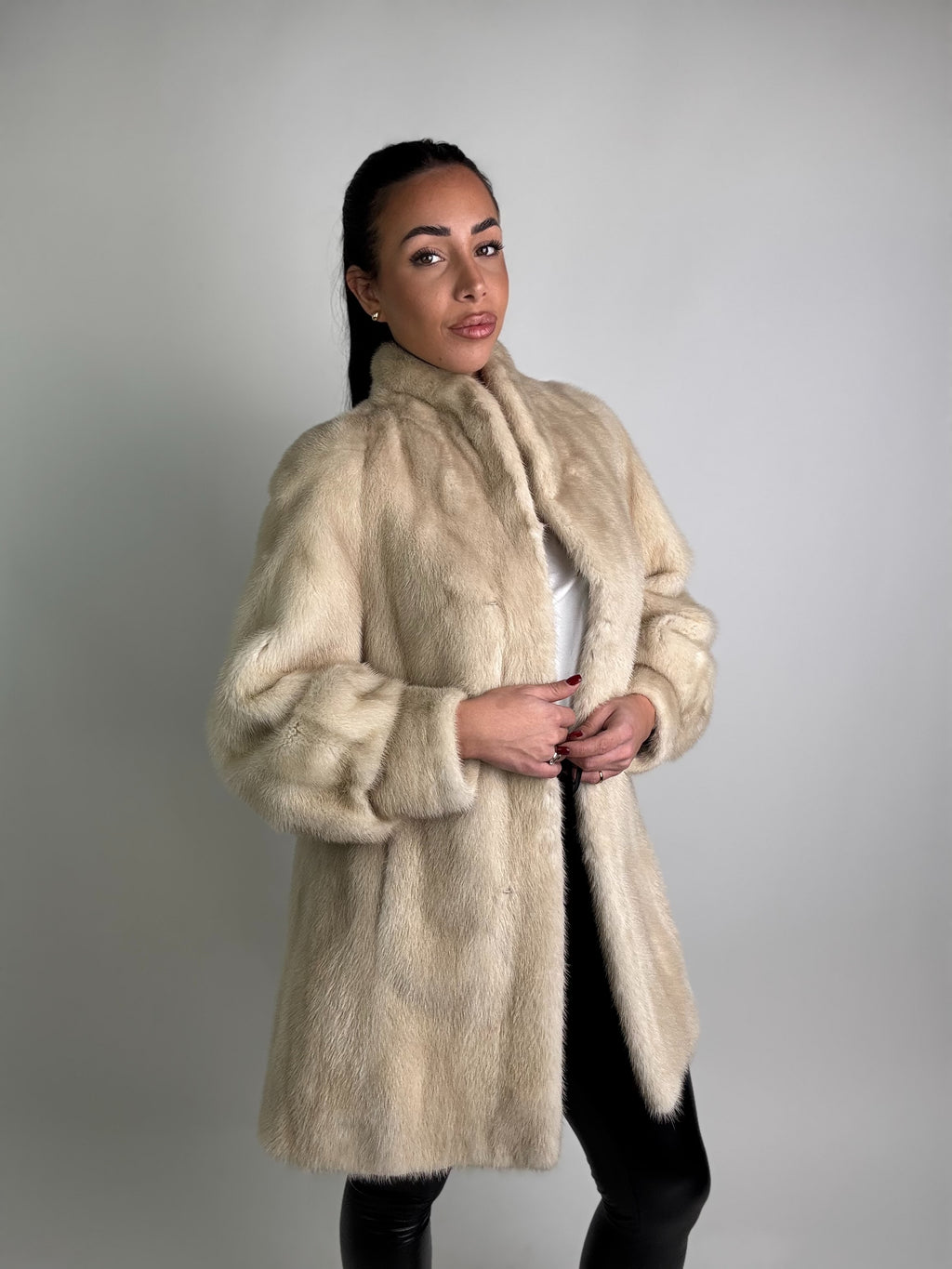 Giacca in visone N256