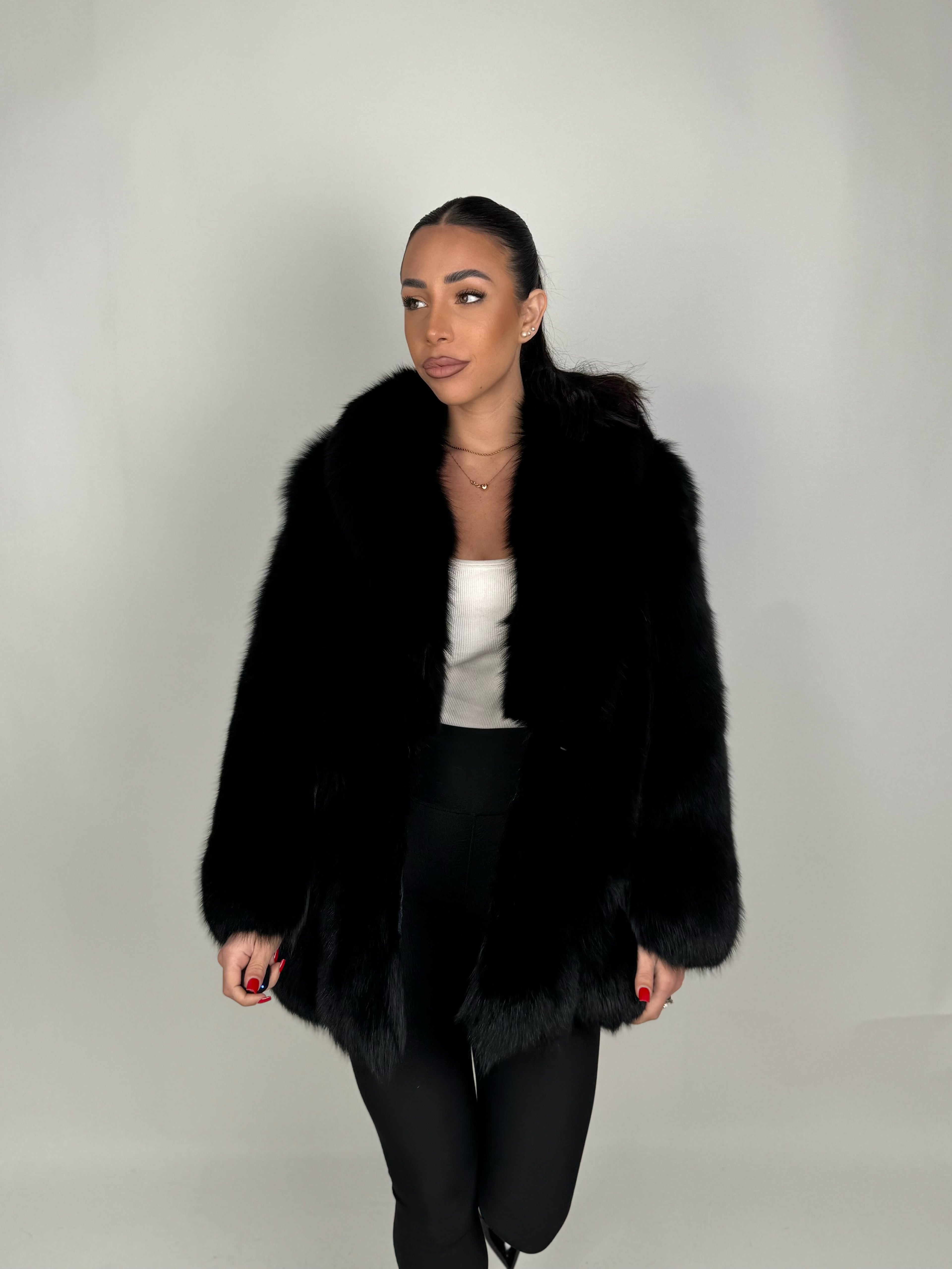 Giacca in volpe total black N516