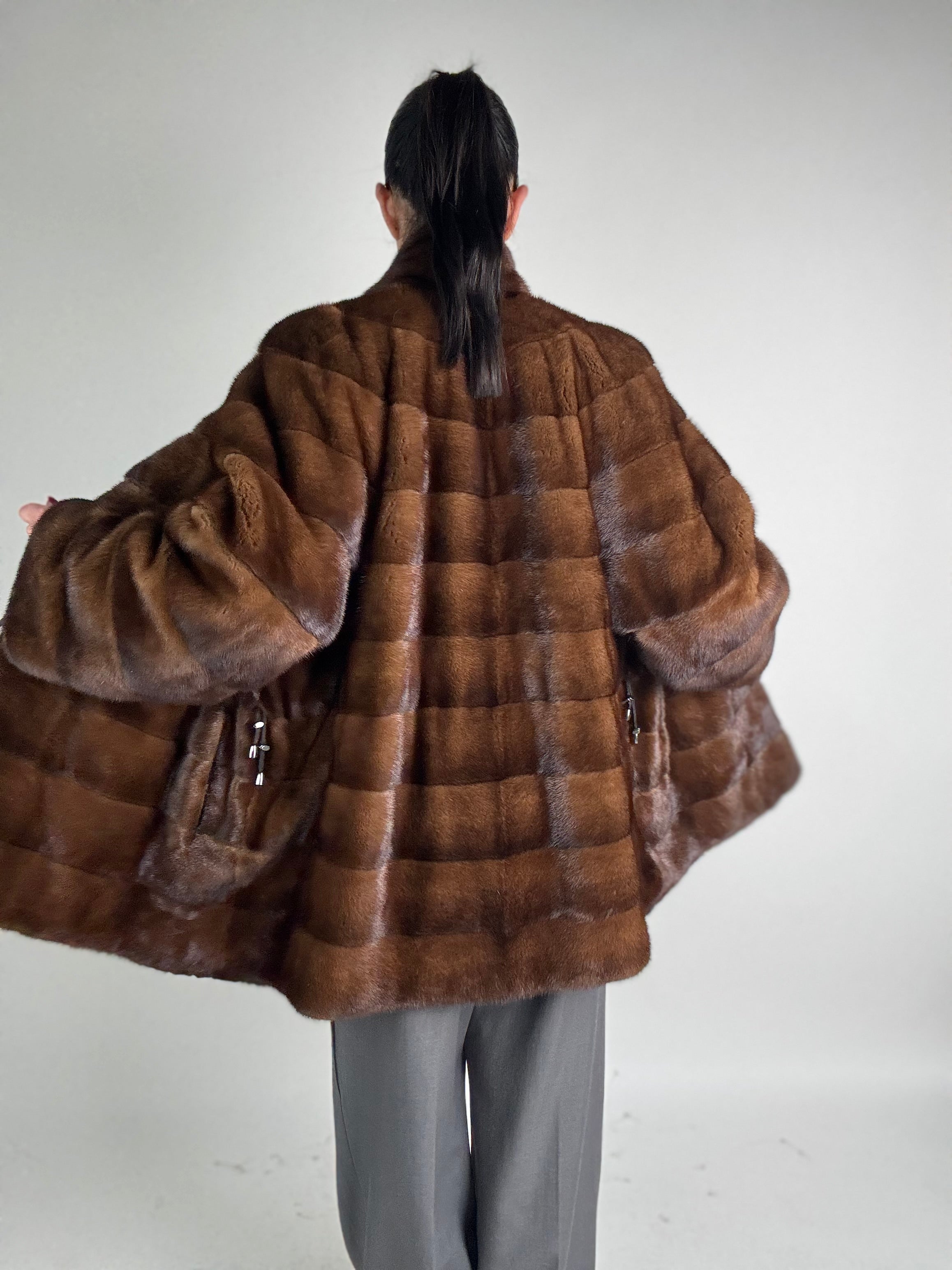 Giacca in visone reversibile N388