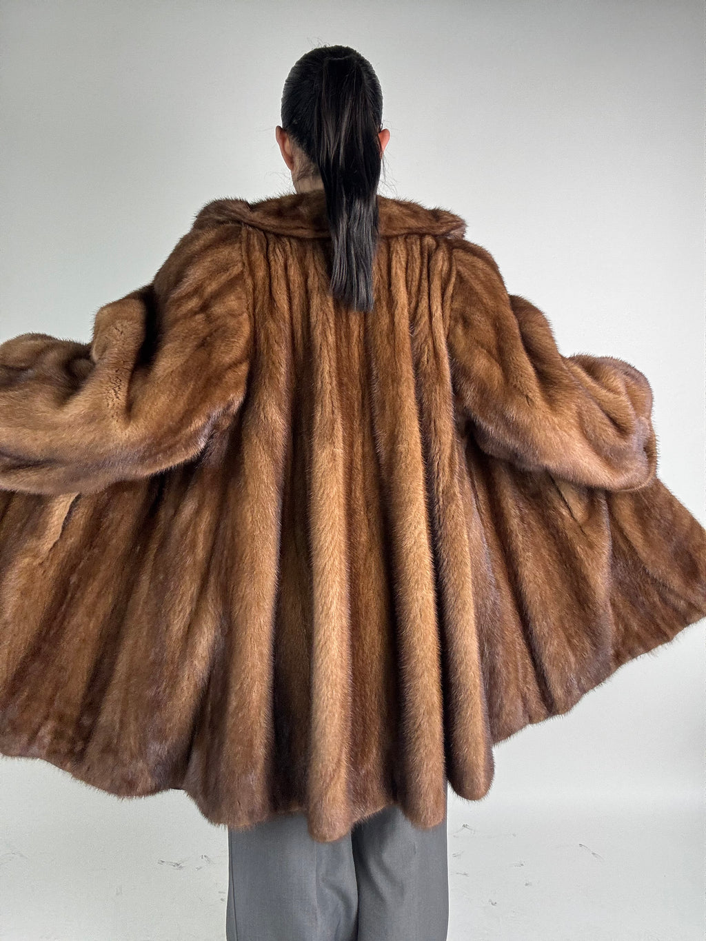 Cappotto in visone N532