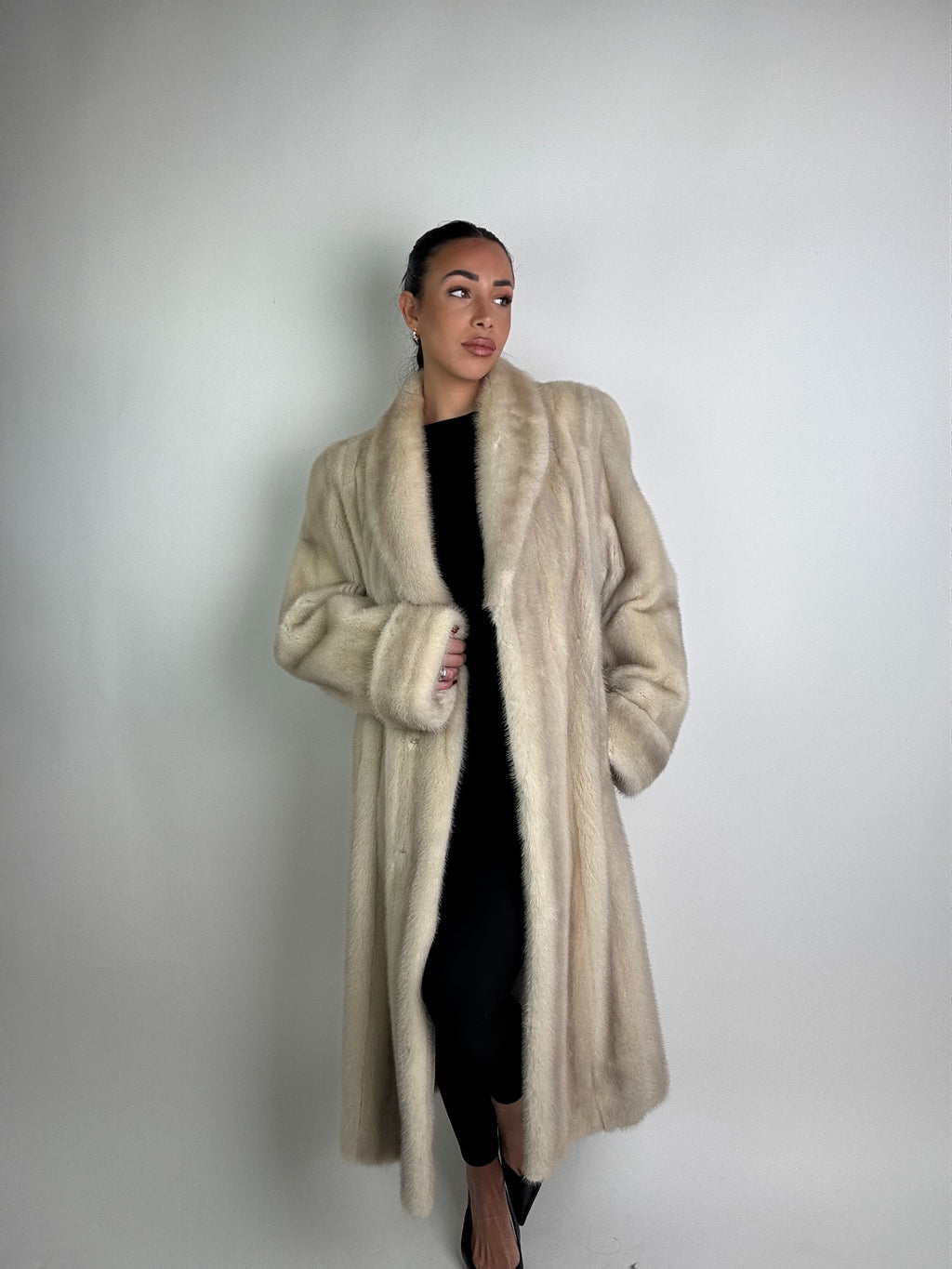 Cappotto in visone N394