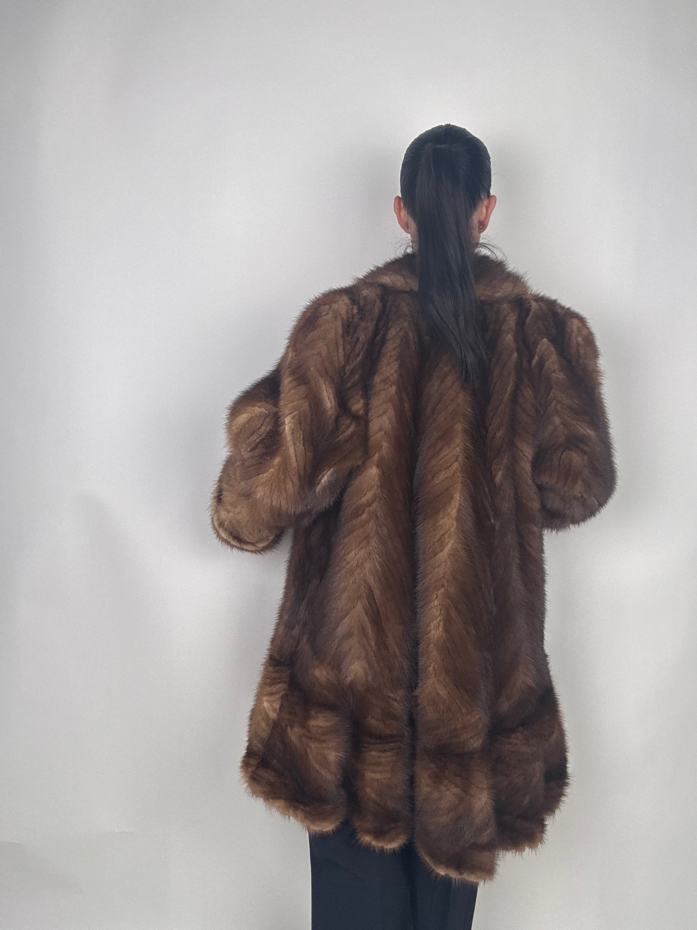 Cappotto in visone N630