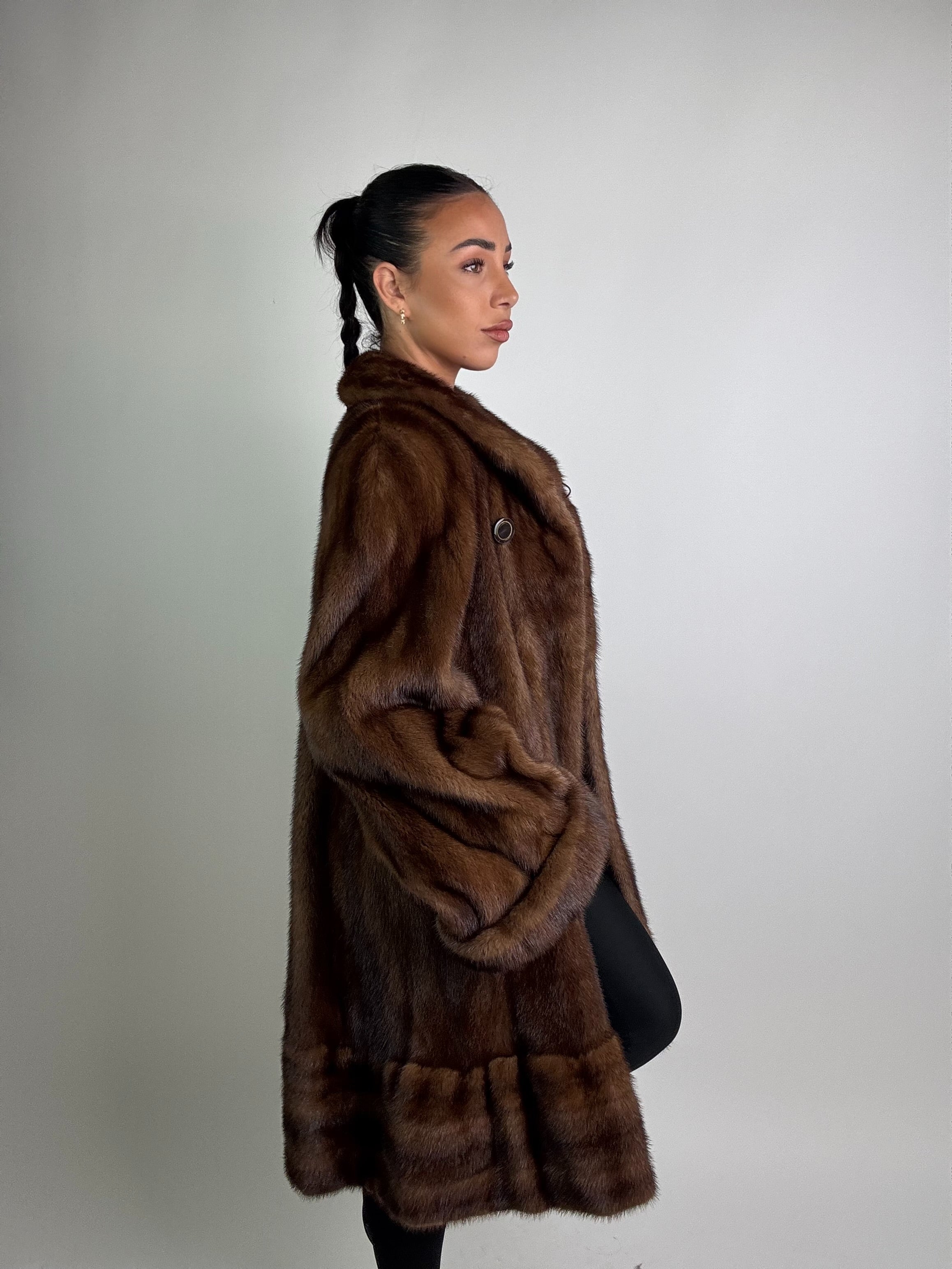 Cappotto in visone N395