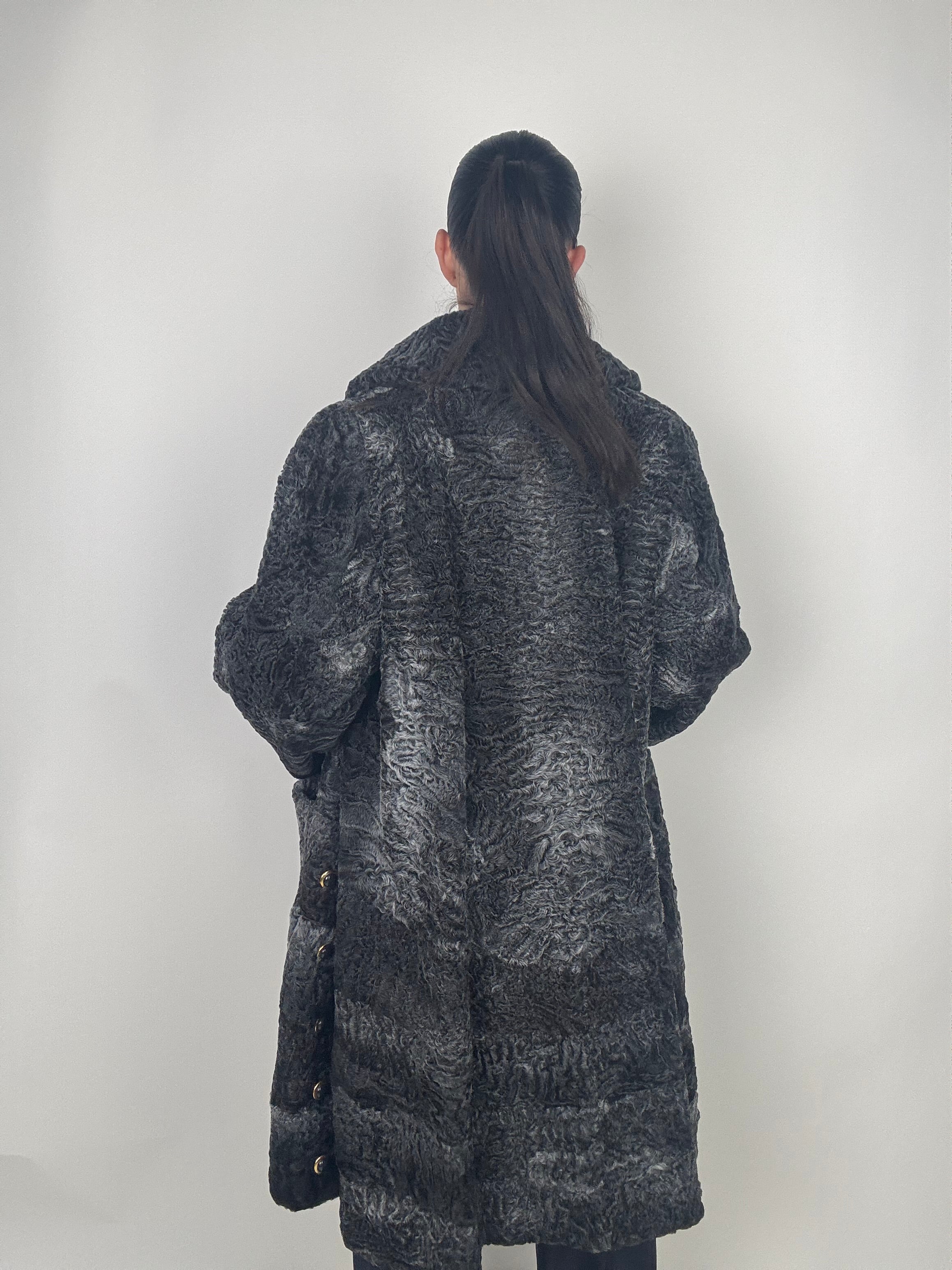 Cappotto in astrakan N70
