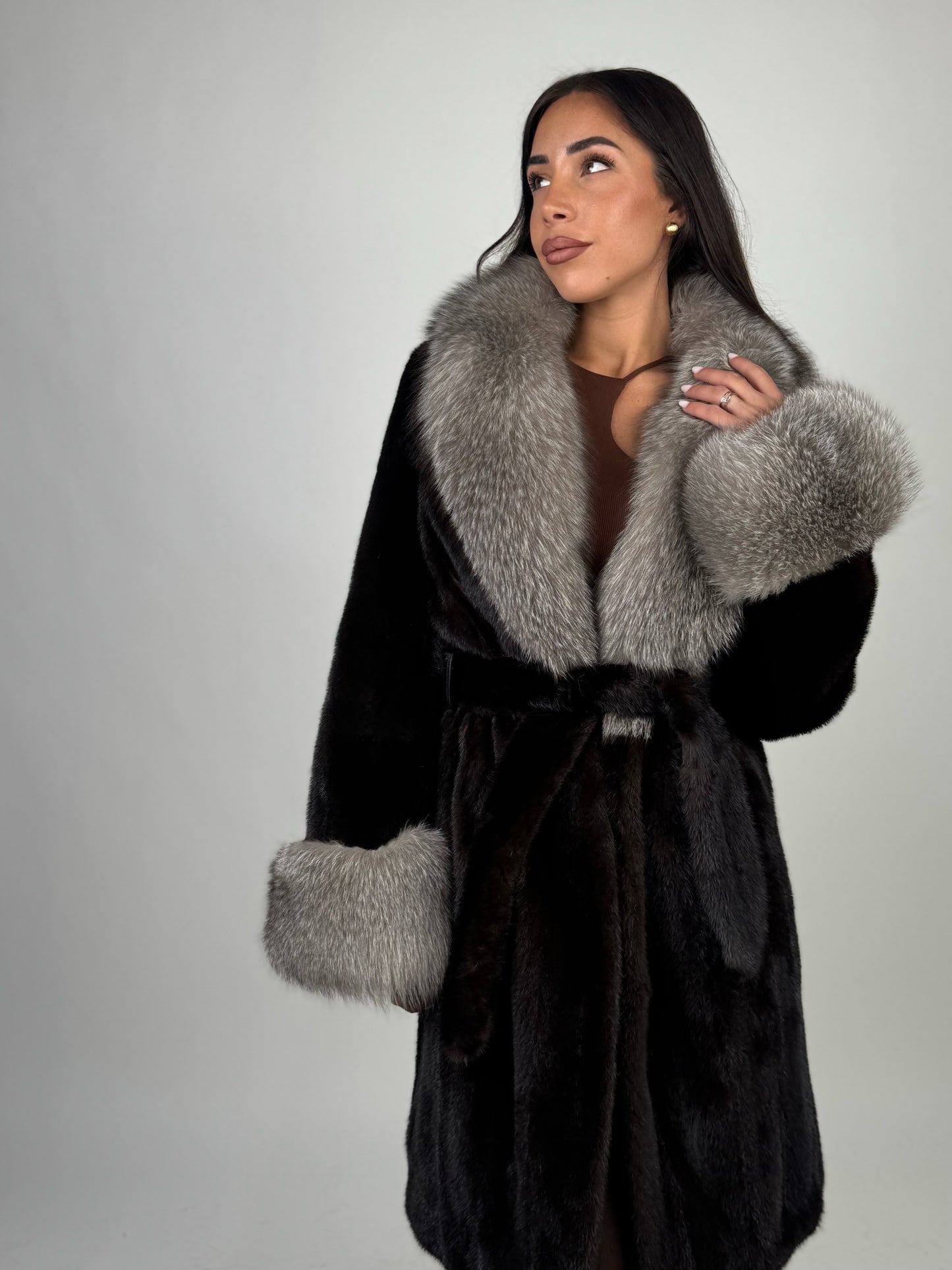 Cappotto in visone e volpe frost N667