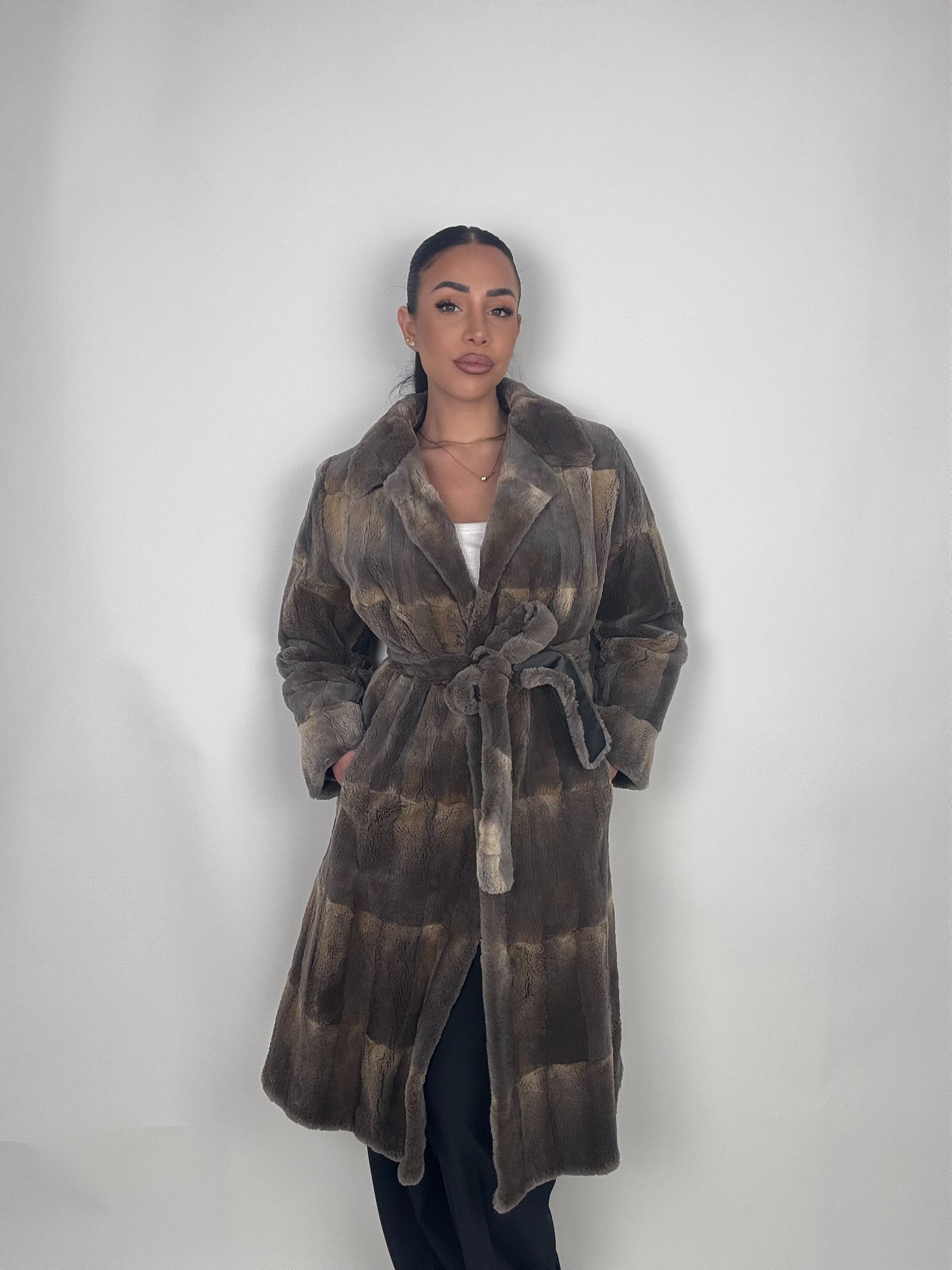Cappotto in visone N629