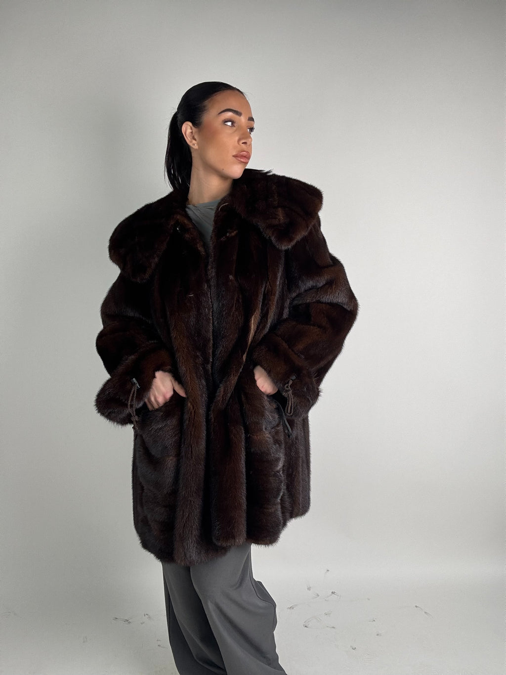 Cappotto in visone N534