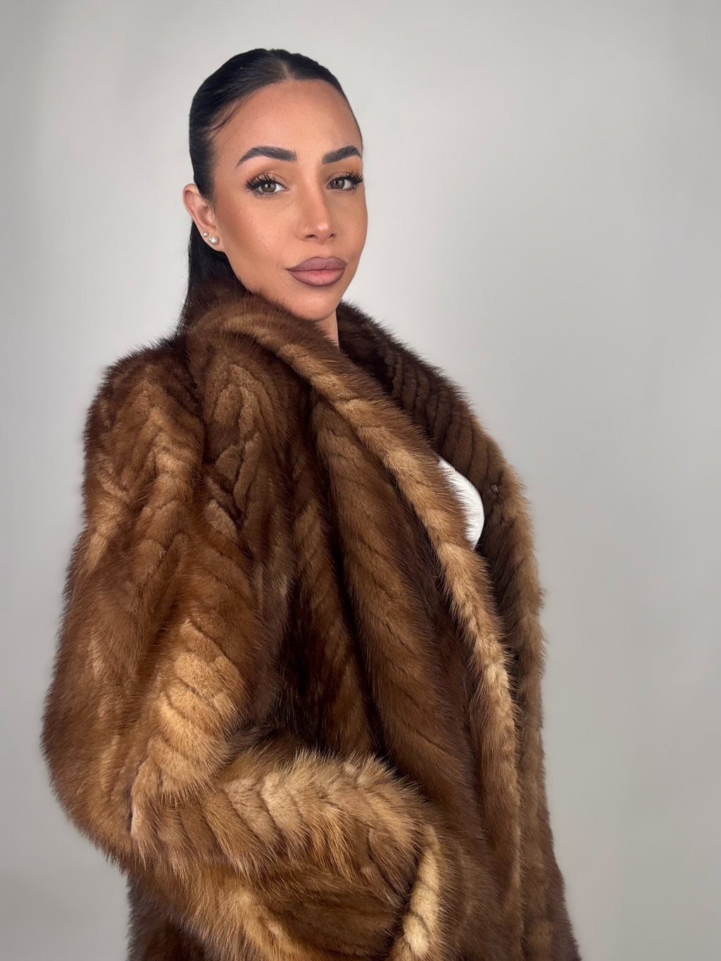 Cappotto in visone N630