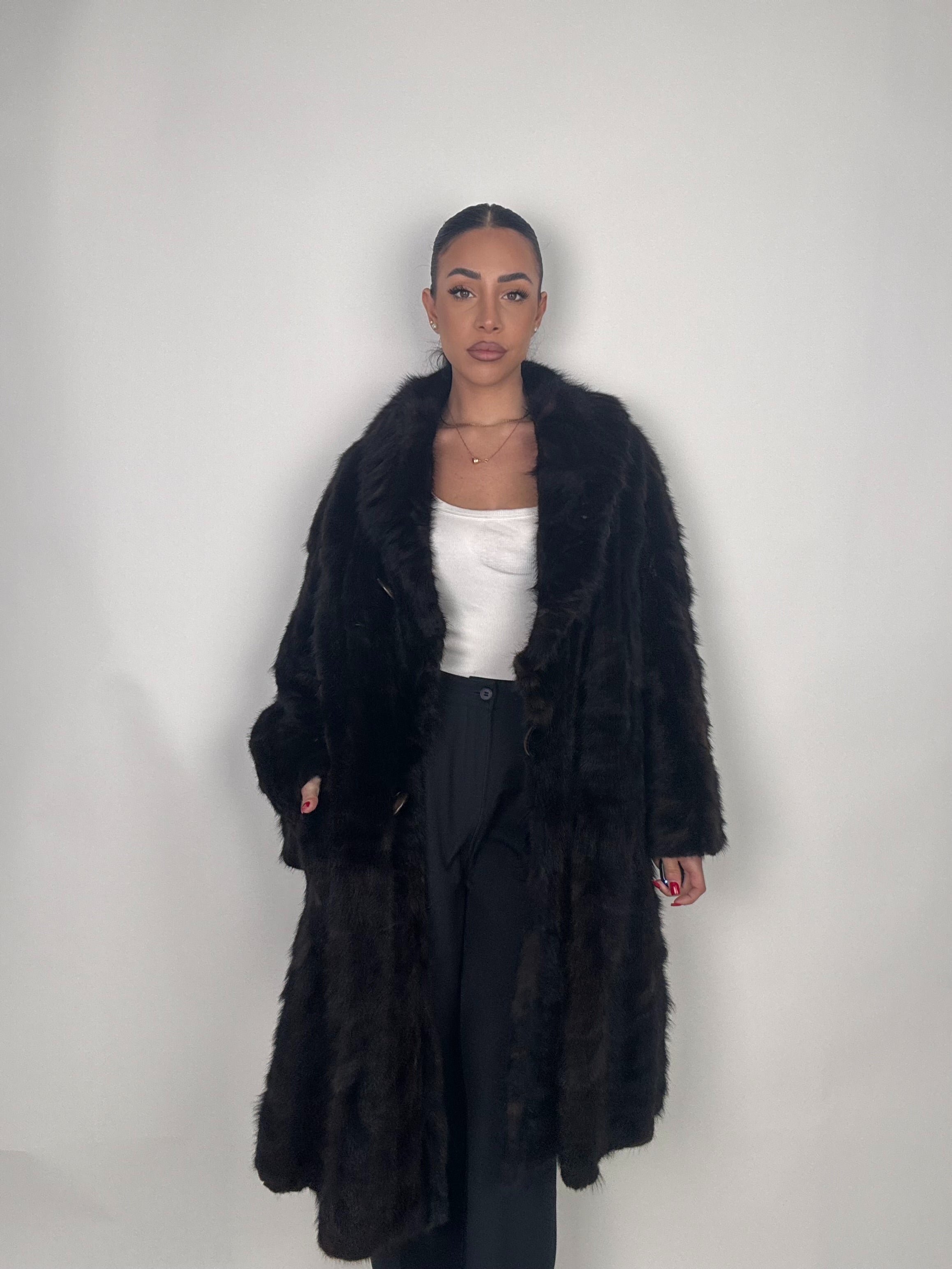 Cappotto in visone N631