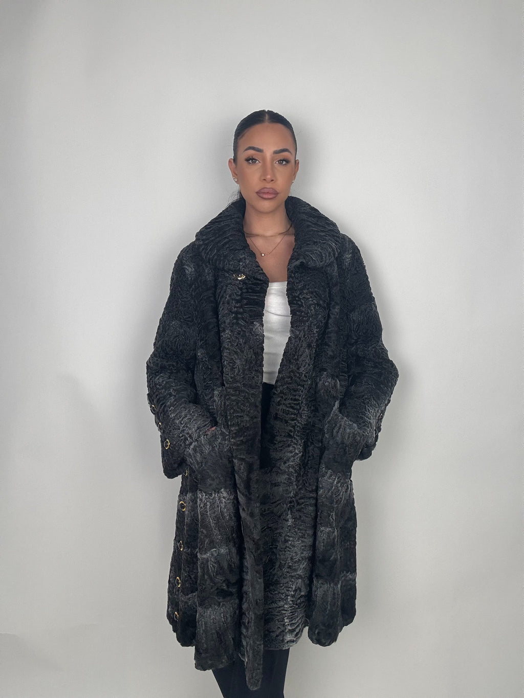 Cappotto in astrakan N70