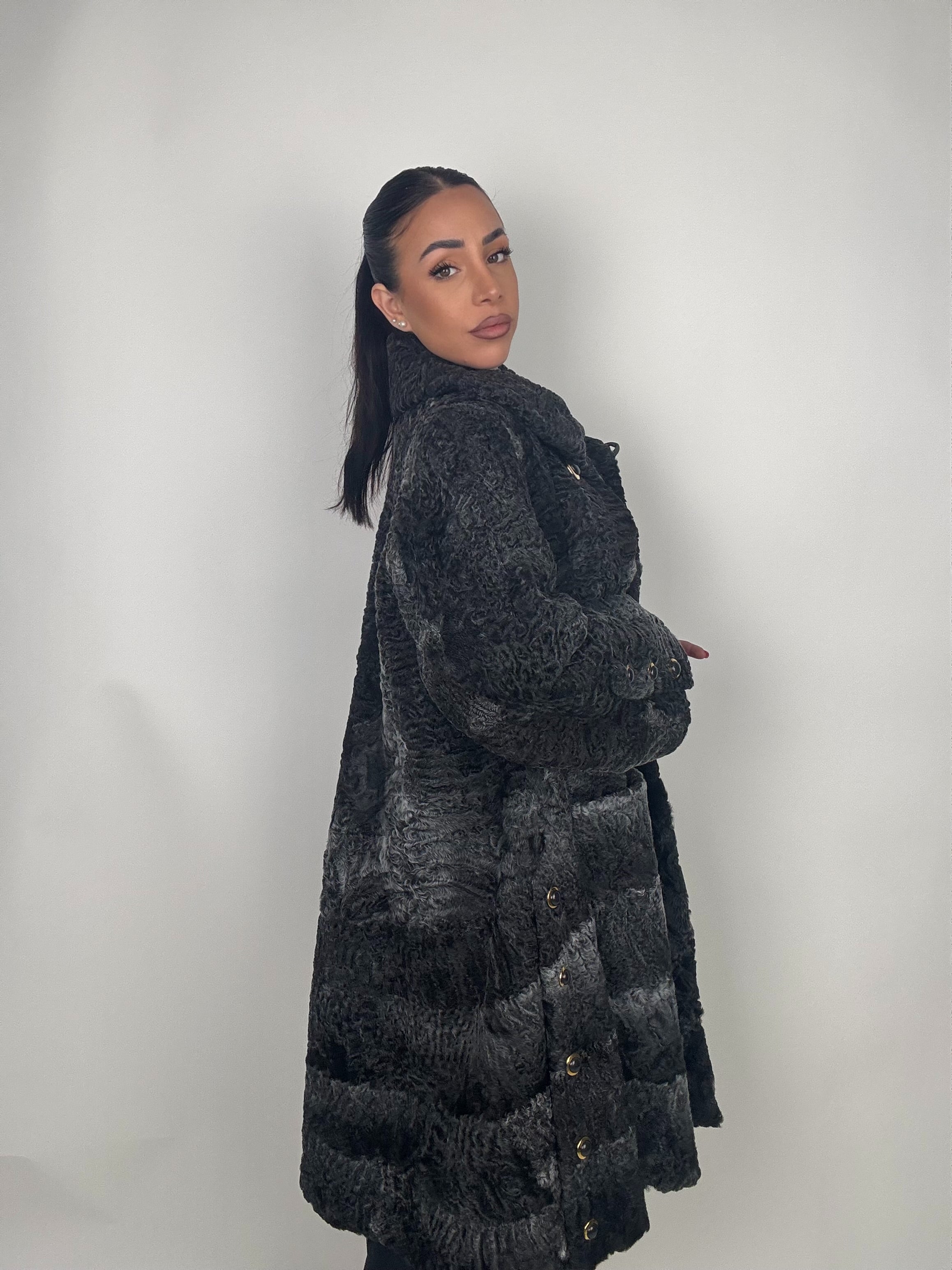 Cappotto in astrakan N70