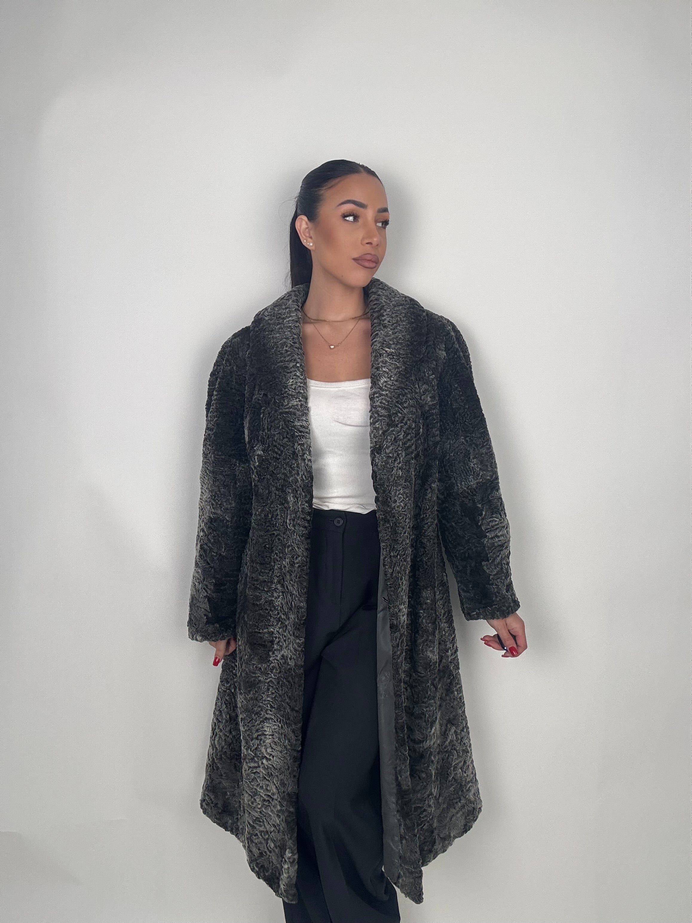 Cappotto in astrakan N71