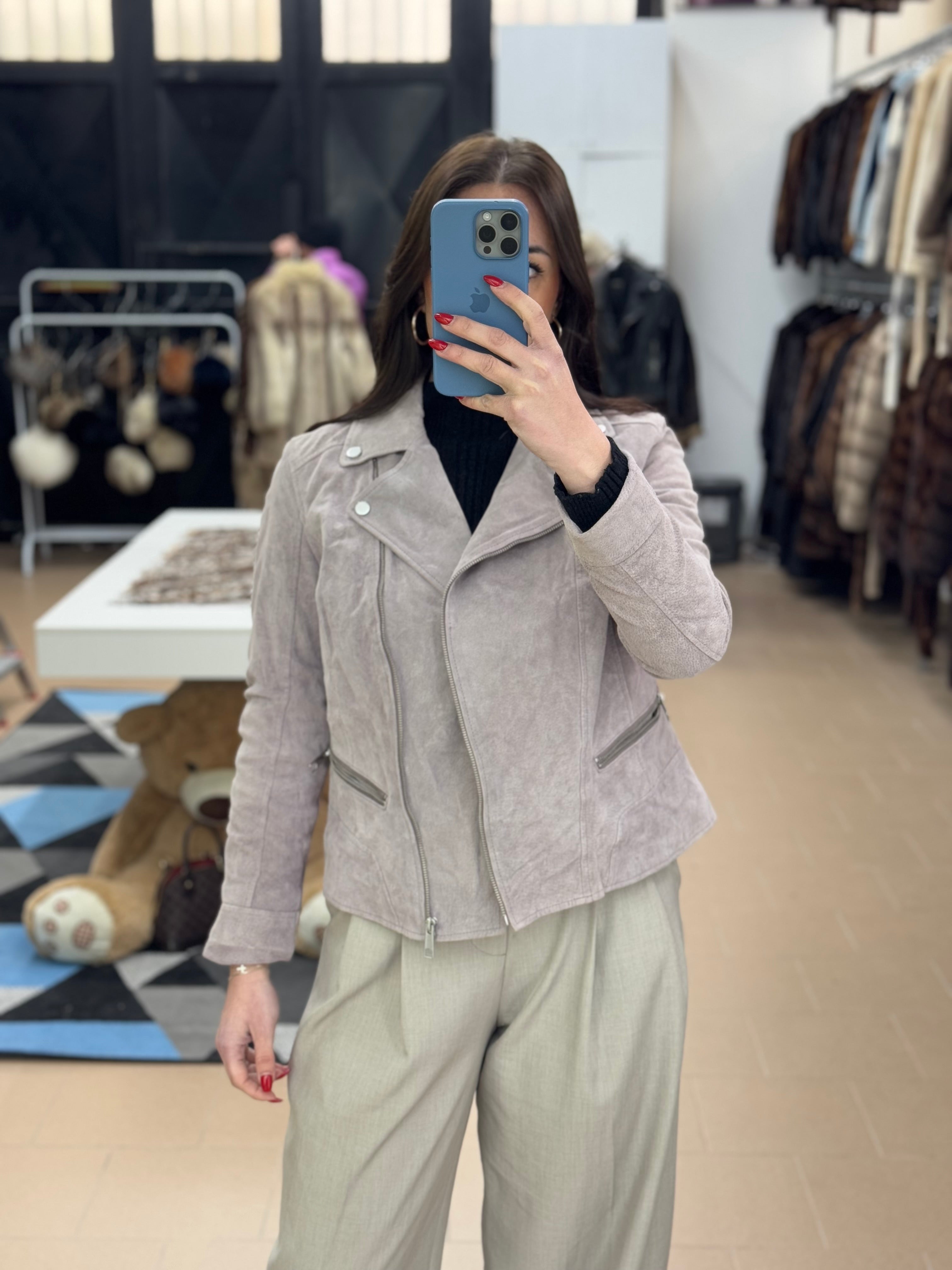 Chiodo in pelle